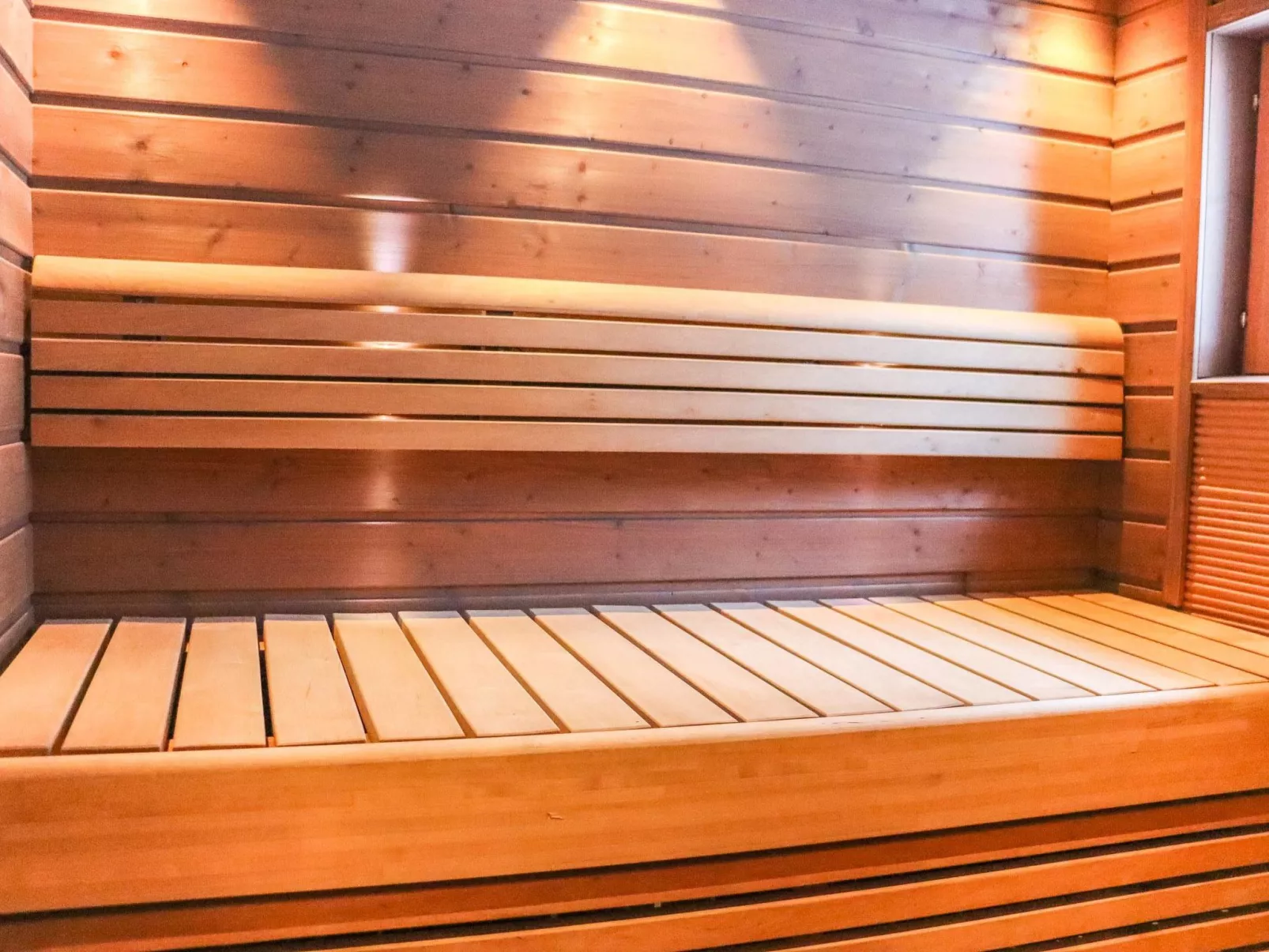 Lampitaival 6b-Binnen