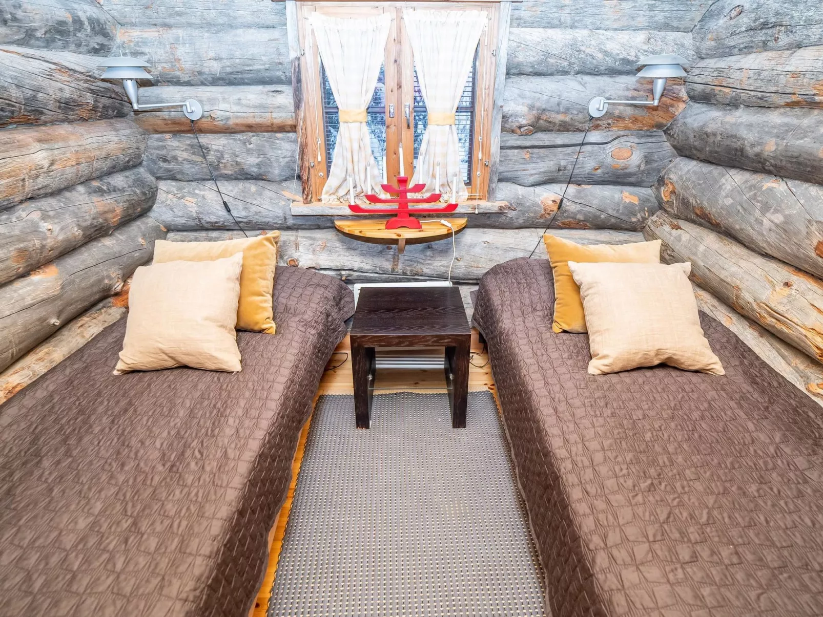 Ruka-rokova 2-Binnen