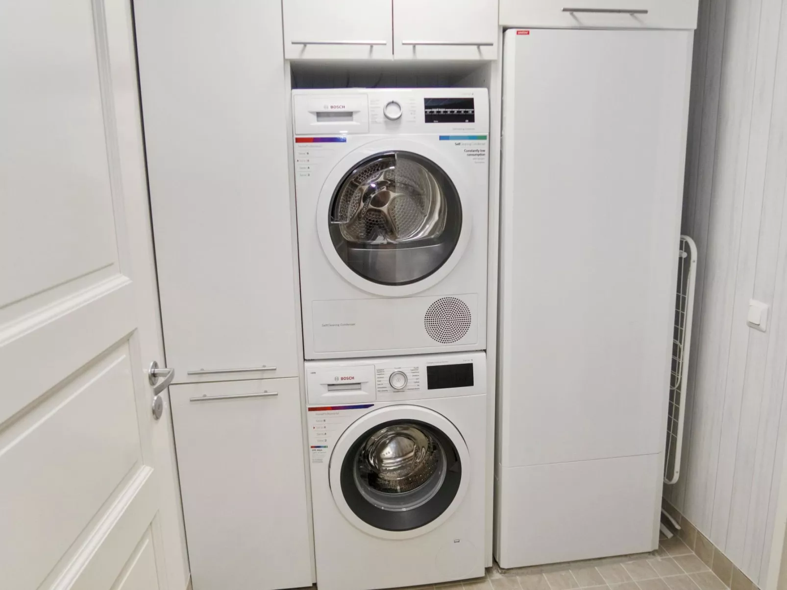 Iso-karpalo b-Binnen