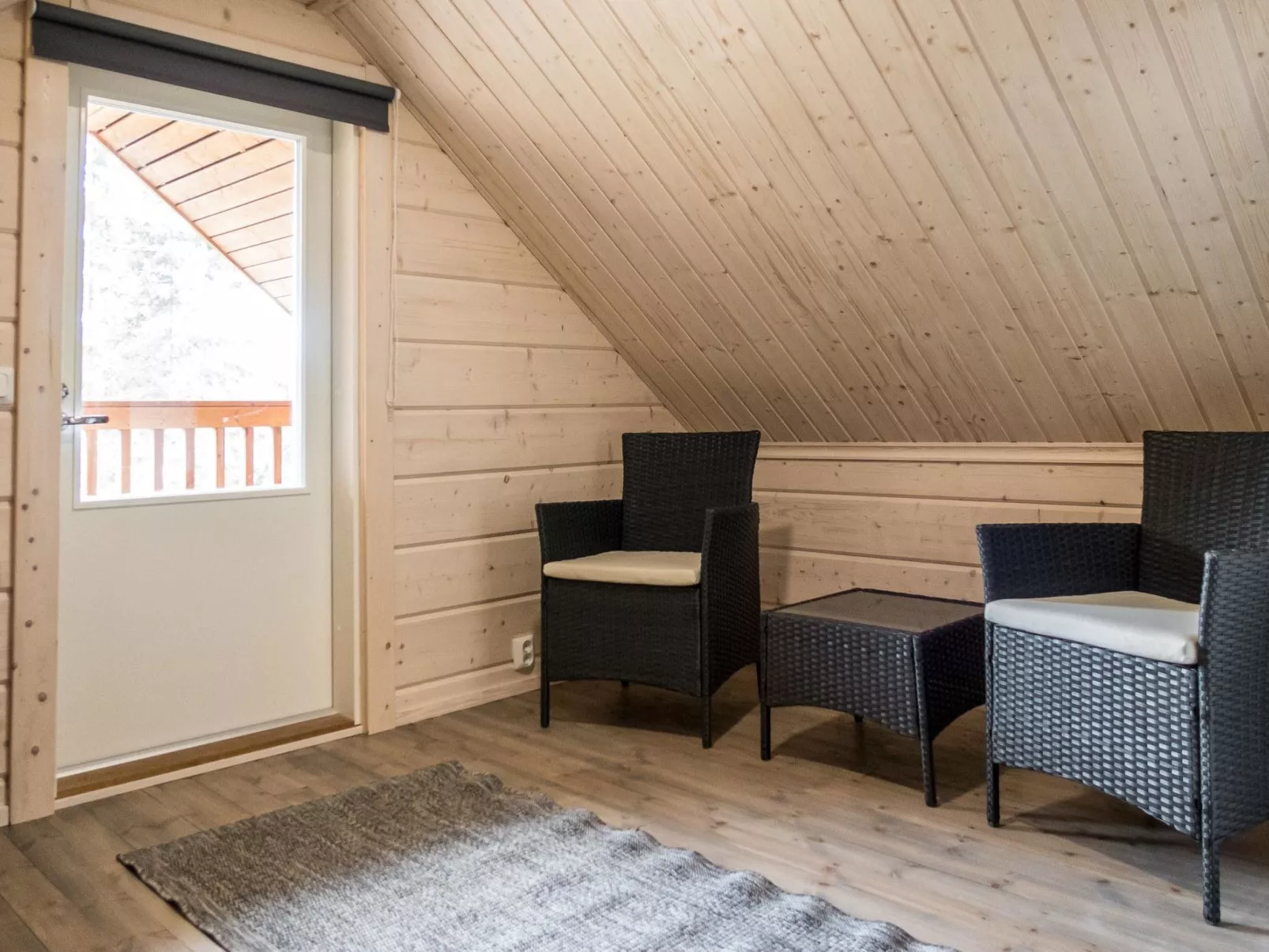 Kolin kangastus kielo 3-Binnen