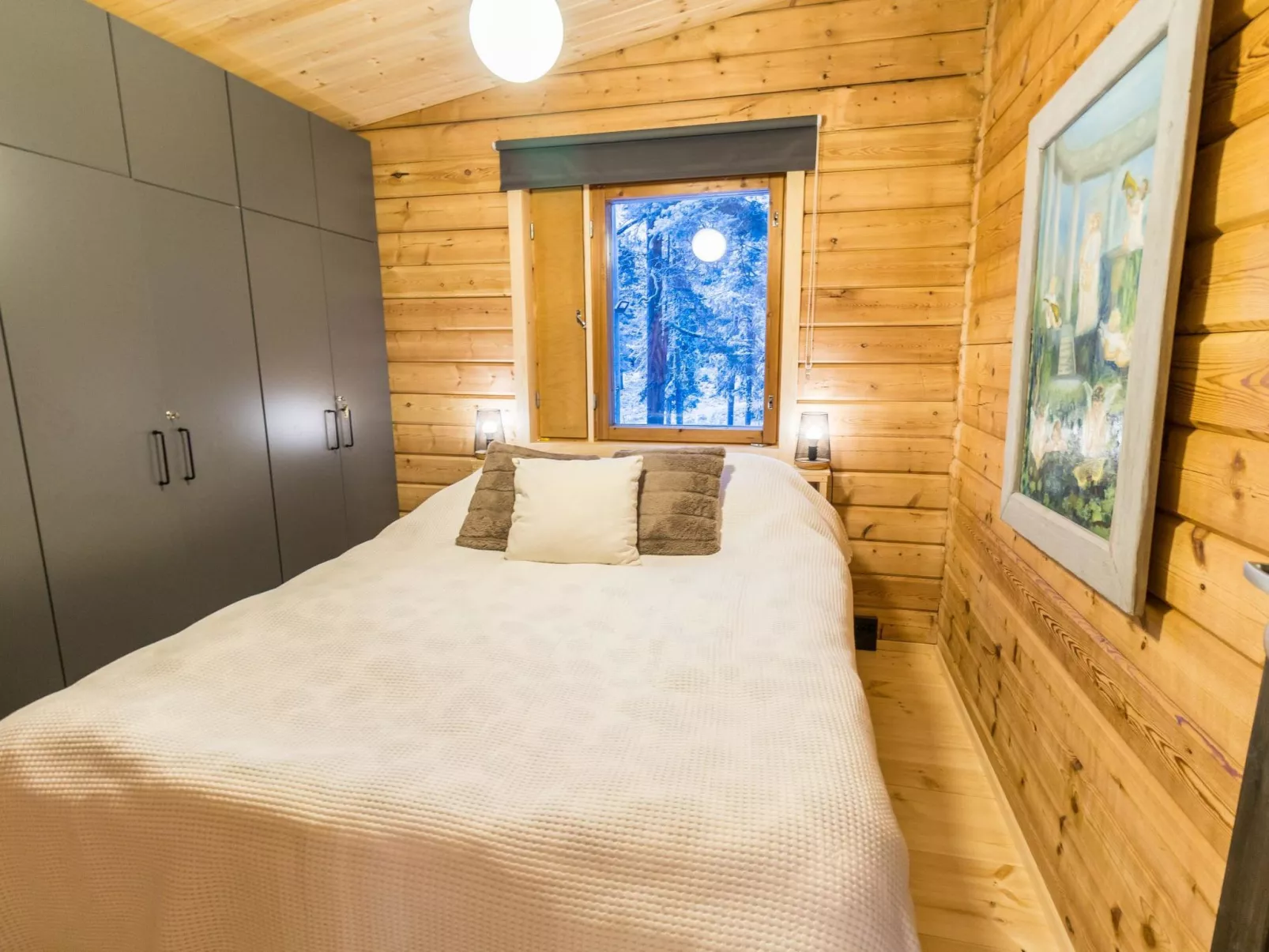 Kelokaltiokylän maja 22-Binnen