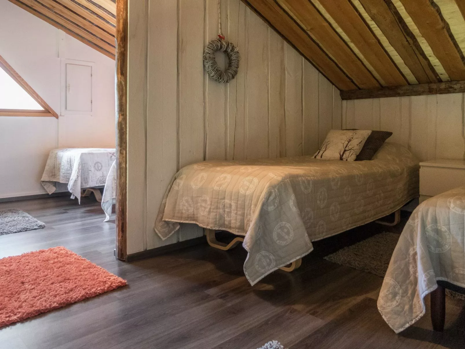 Vuokatinportti a4-Binnen