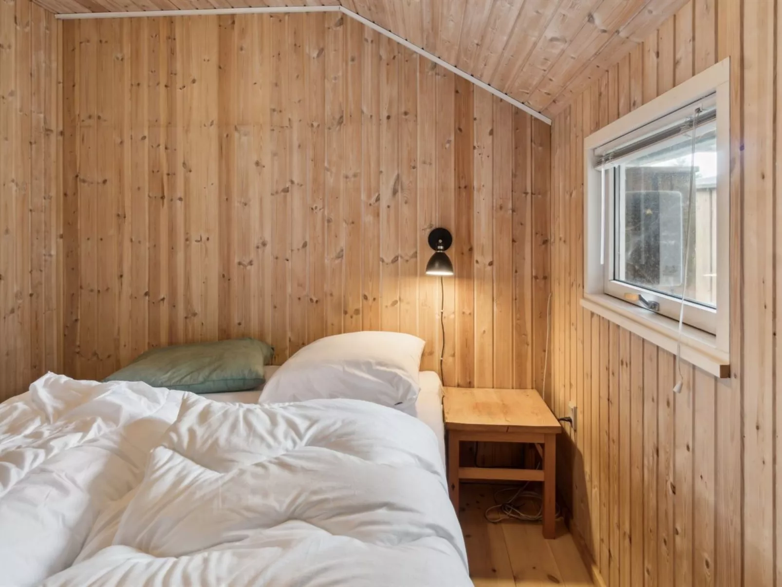 "Saija" - 100m from the sea-Binnen