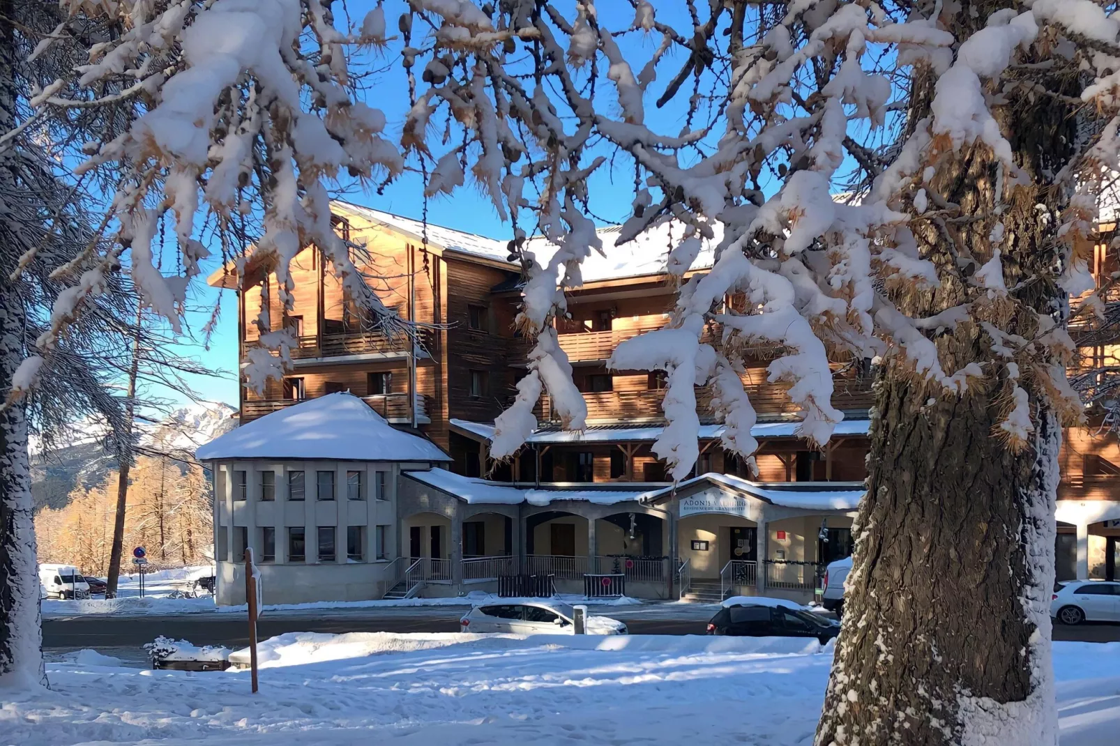 Adonis Valberg Studio-Exterieur winter