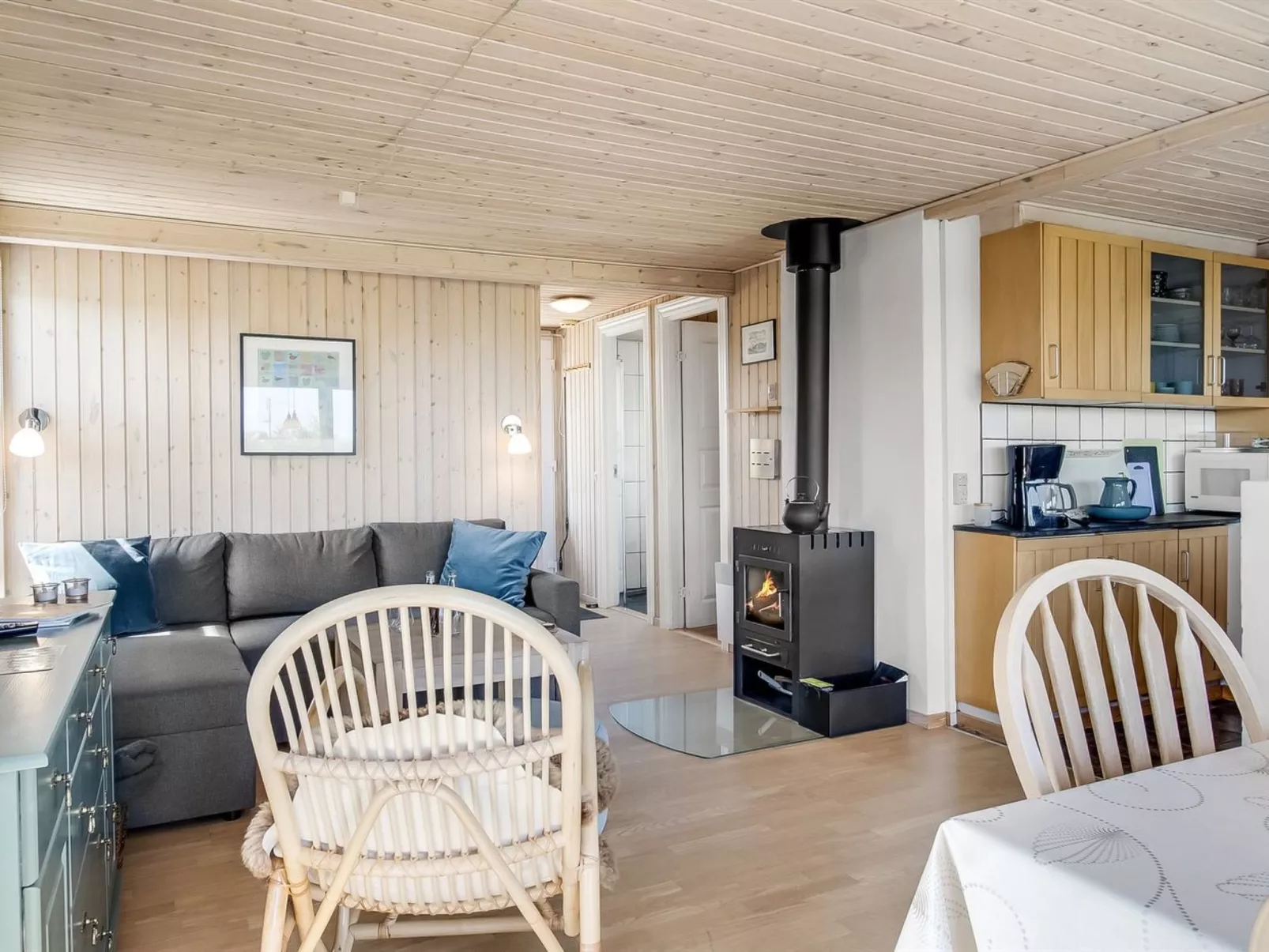 "Egonie" - 100m from the sea-Binnen