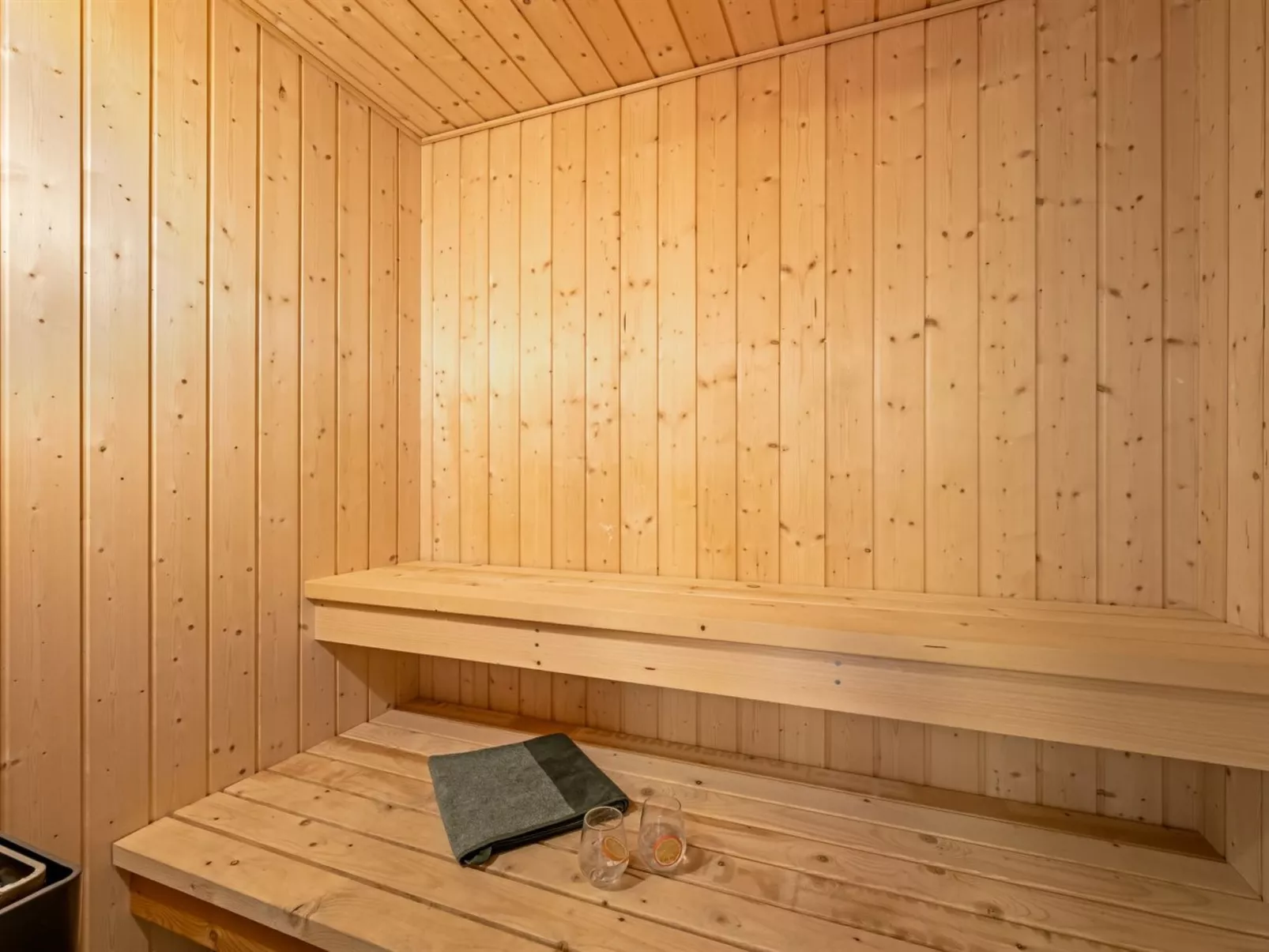 "Gerret" - 200m to the fjord-Binnen