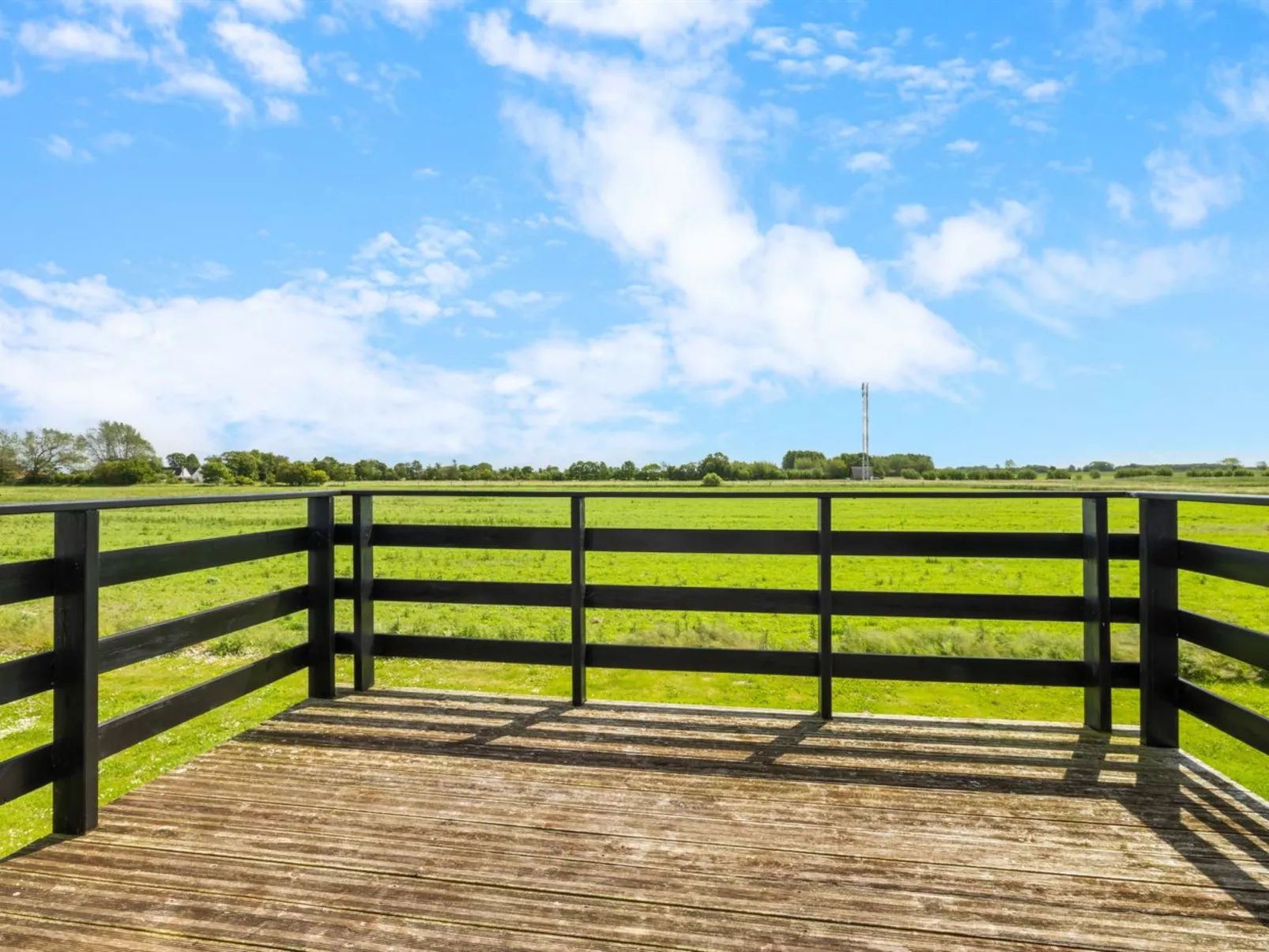 "Ung" - 460m from the sea-Buiten