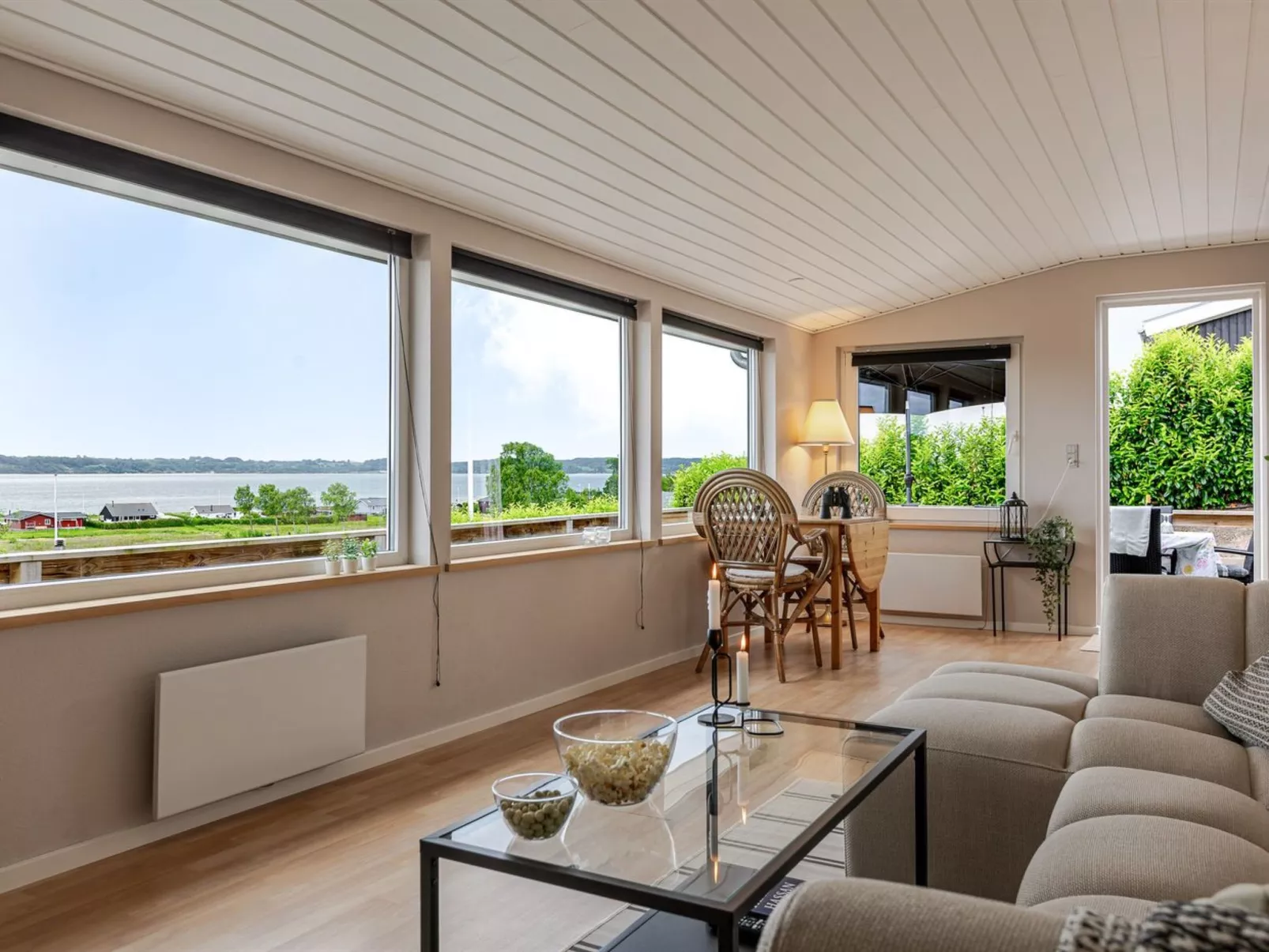 "Gyda" - 350m from the sea-Binnen