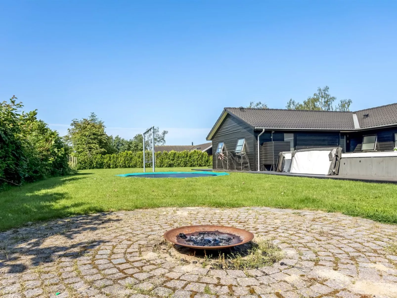 "Bernadine" - 500m from the sea-Buiten