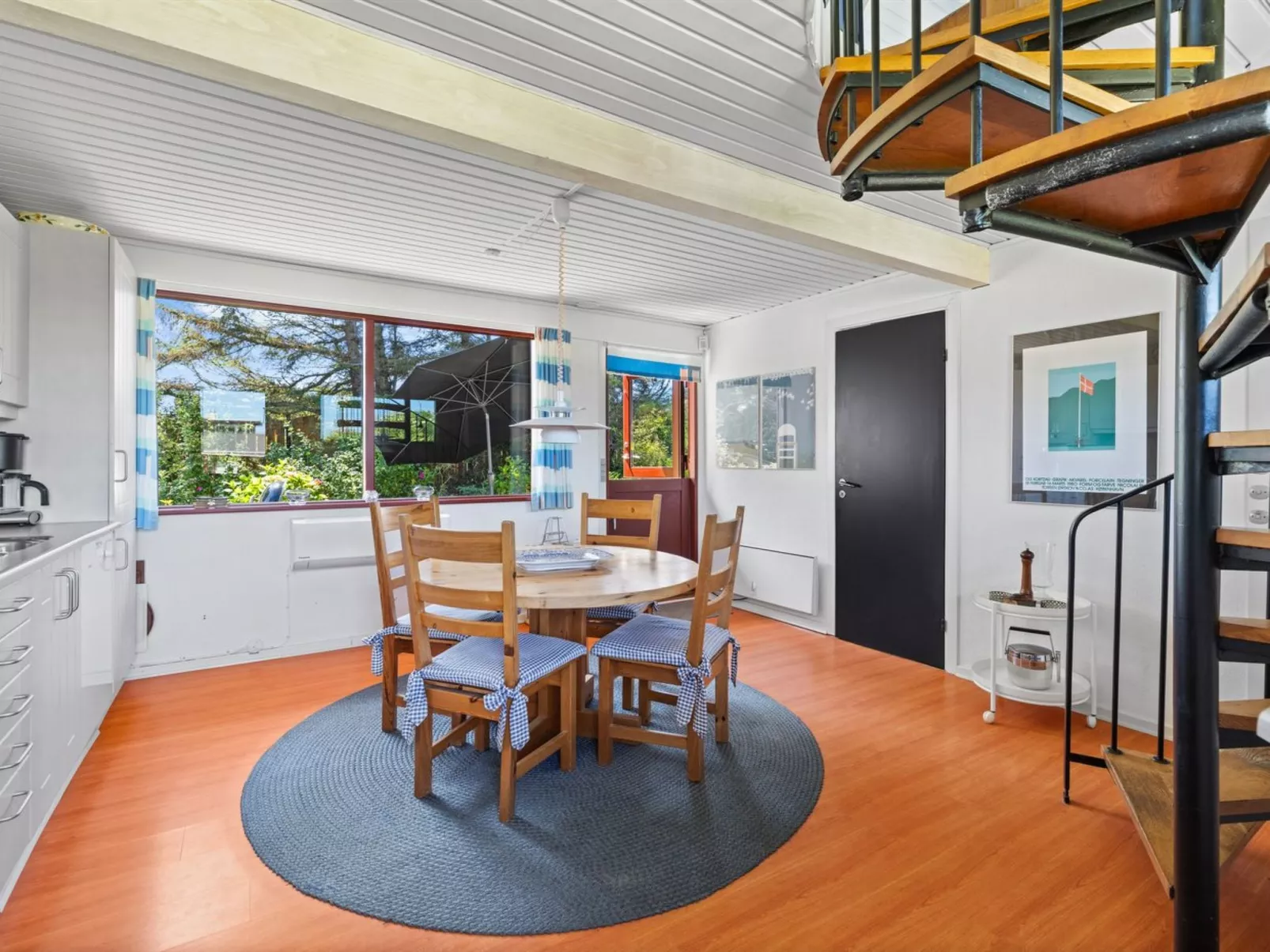 "Luci" - 20m from the sea-Binnen