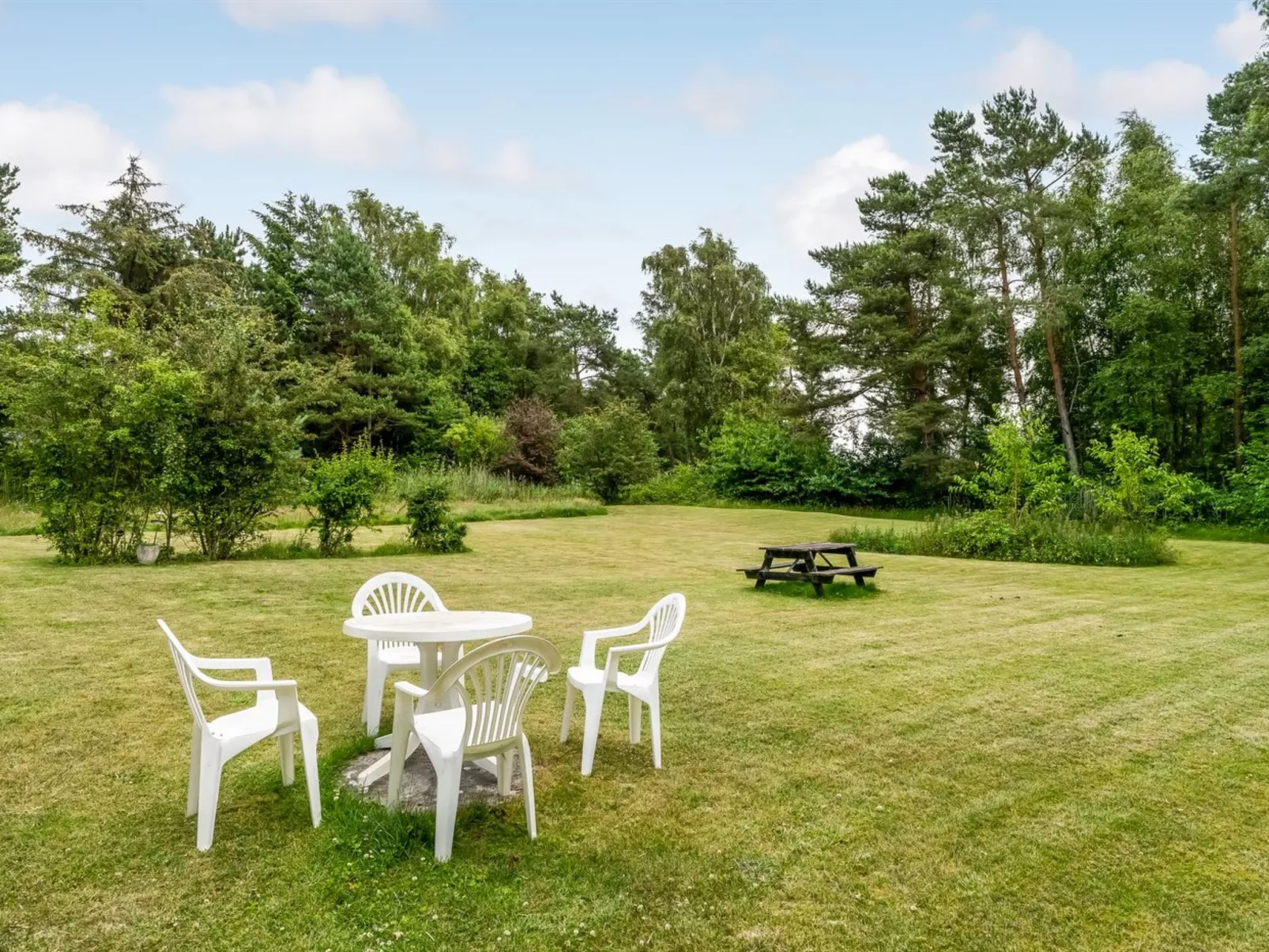 "Hoat" - 1.7km from the sea-Buiten