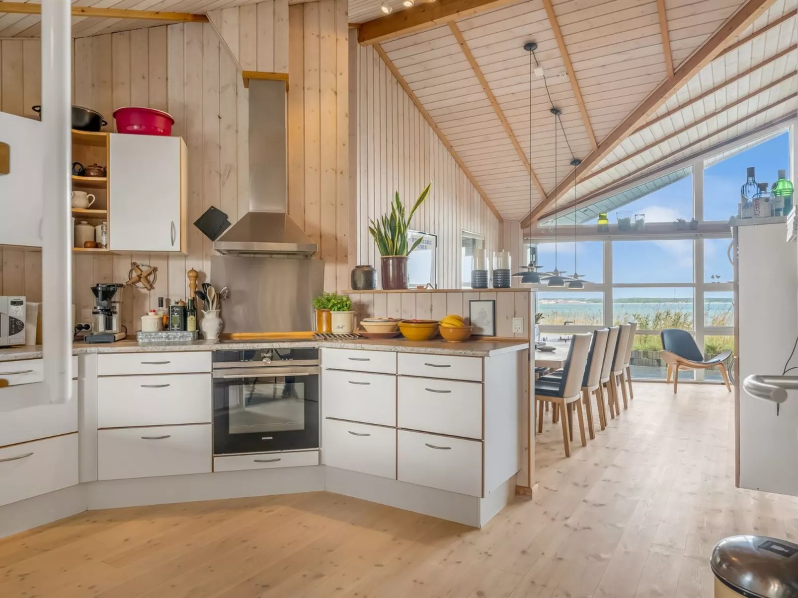 "Diderik" - 20m to the fjord-Binnen