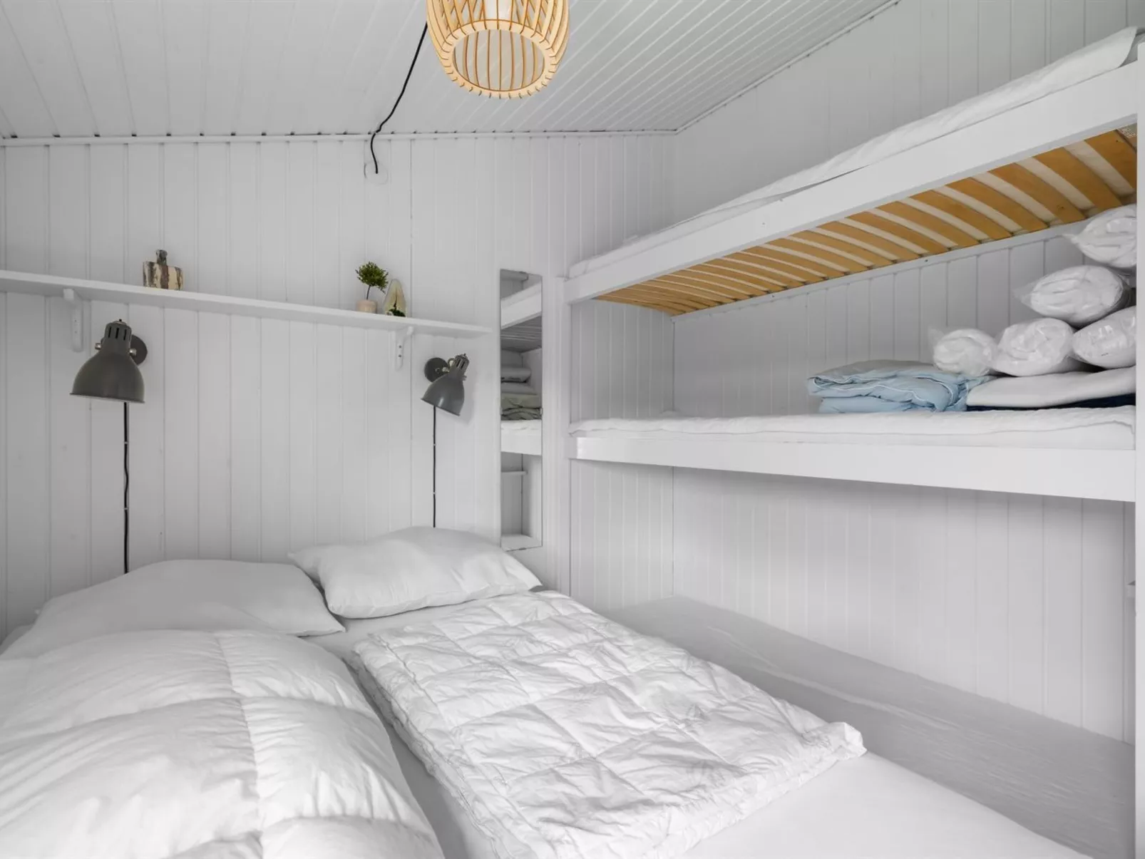 "Daya" - 75m from the sea-Binnen