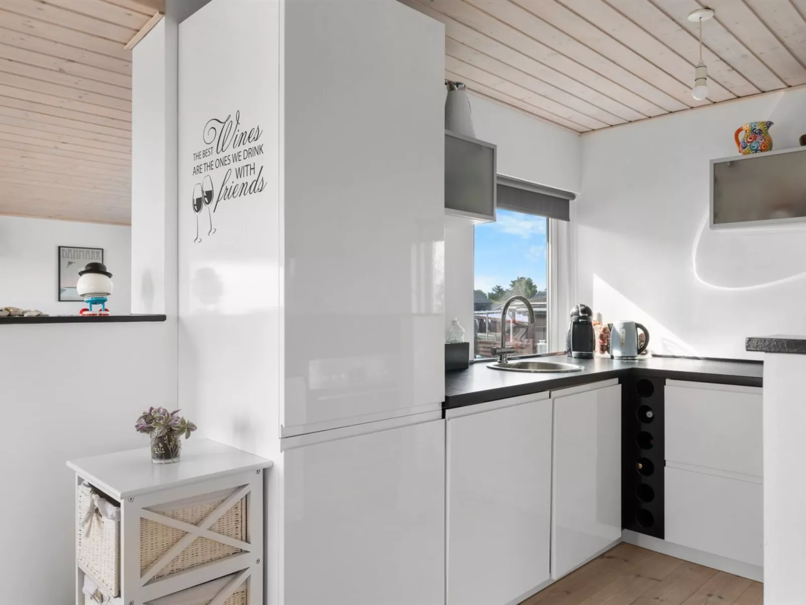 "Folkhart" - 10m from the sea-Binnen