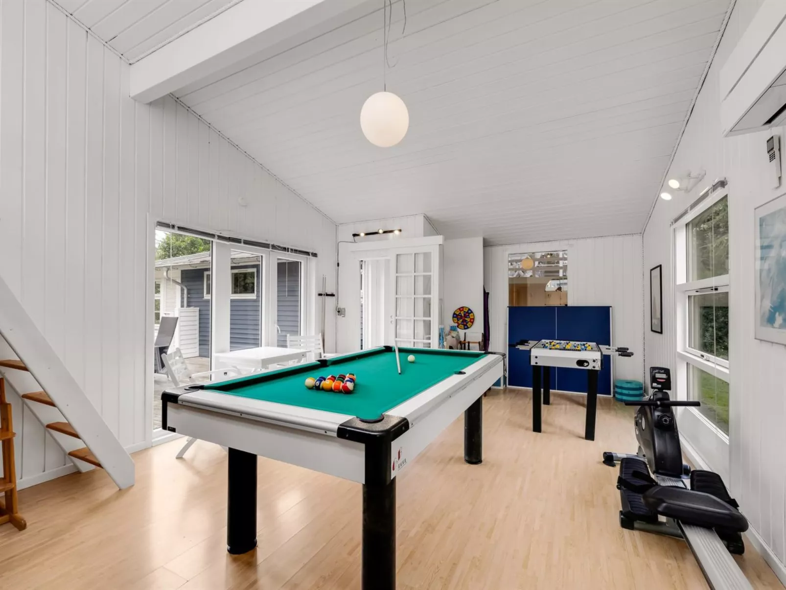 "Sami" - 600m to the fjord-Binnen