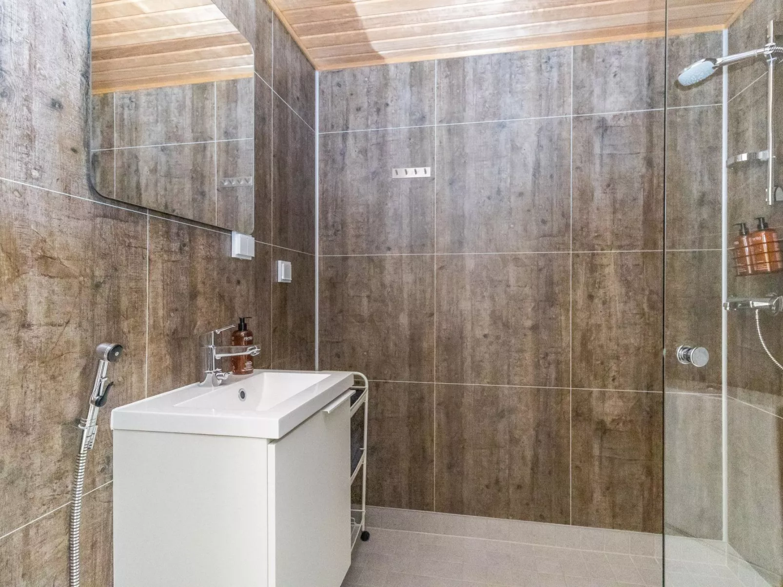 Visit pyhä cabins h-Binnen