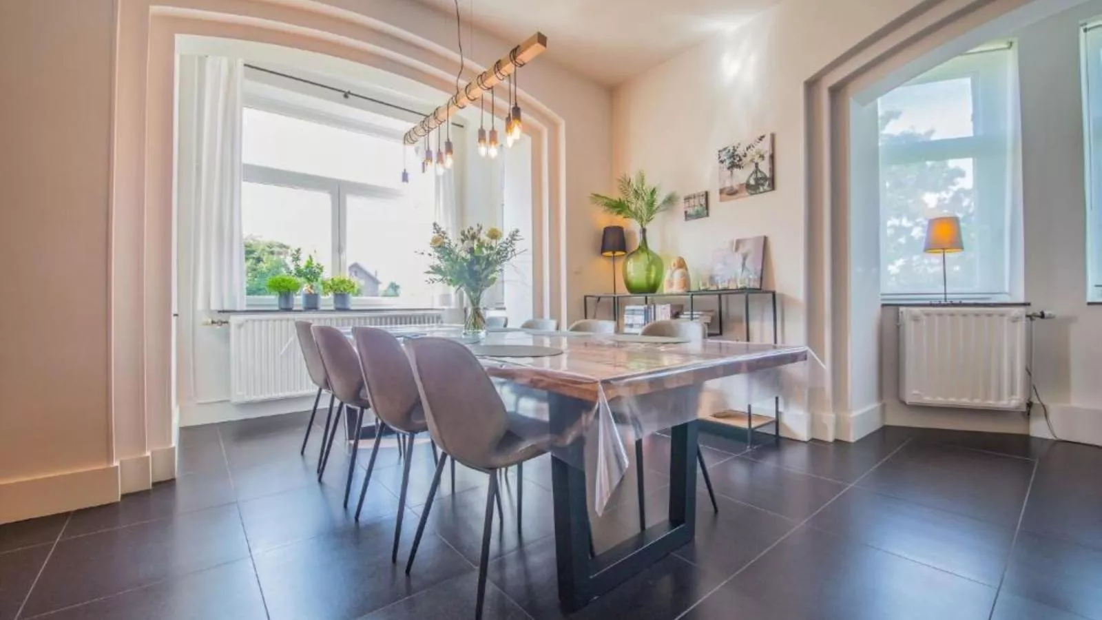 Ma Dame Jeanne-Eetkamer