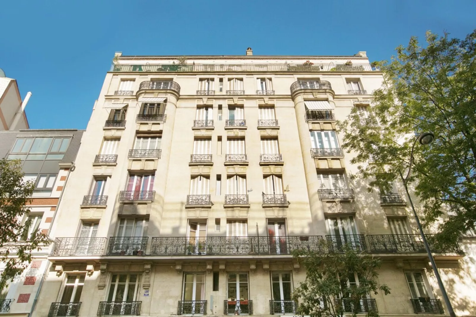 JEAN MOULIN NEW-Niet-getagd