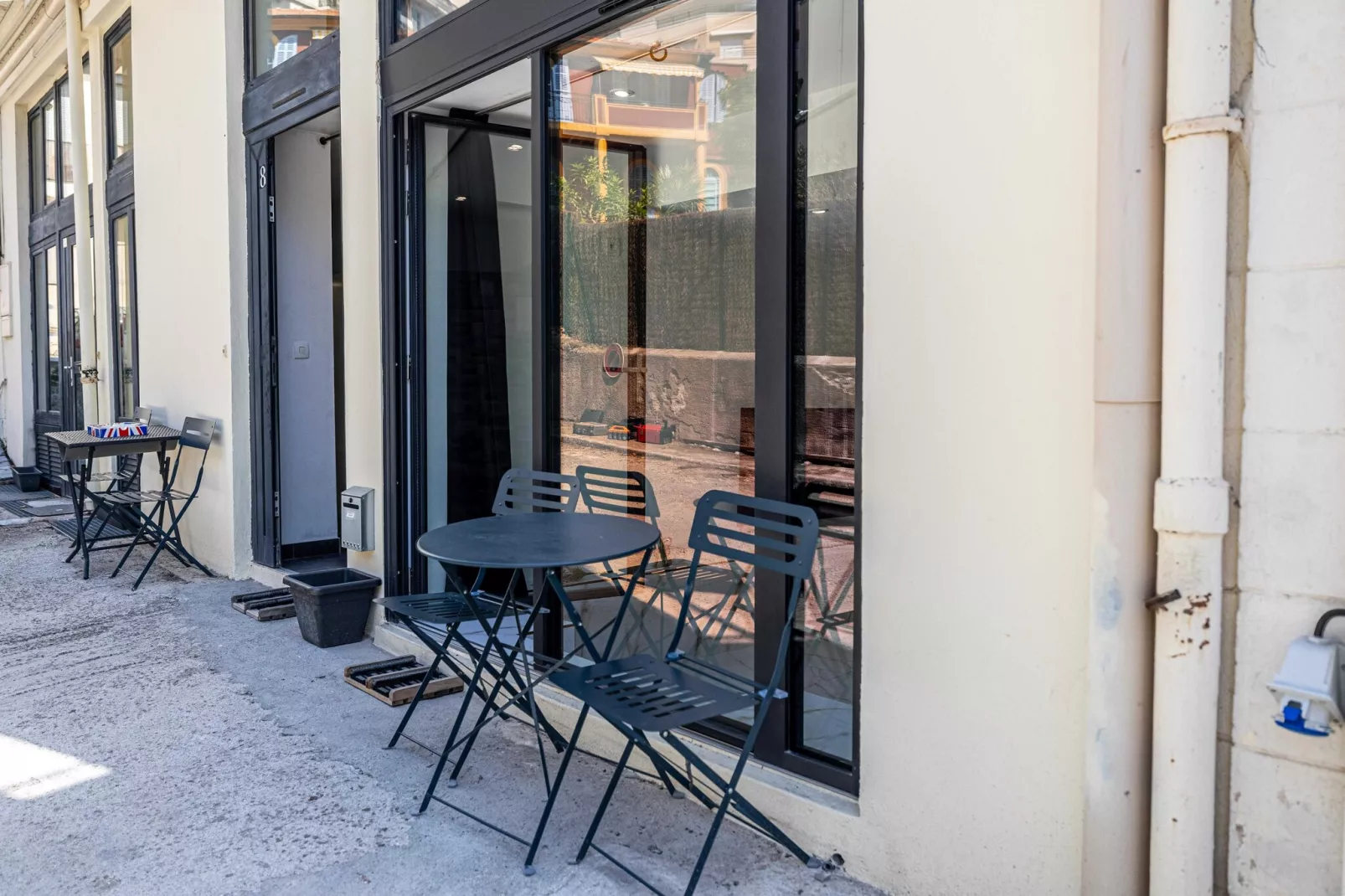 AP-8-GRAGLIA-D-Niet-getagd