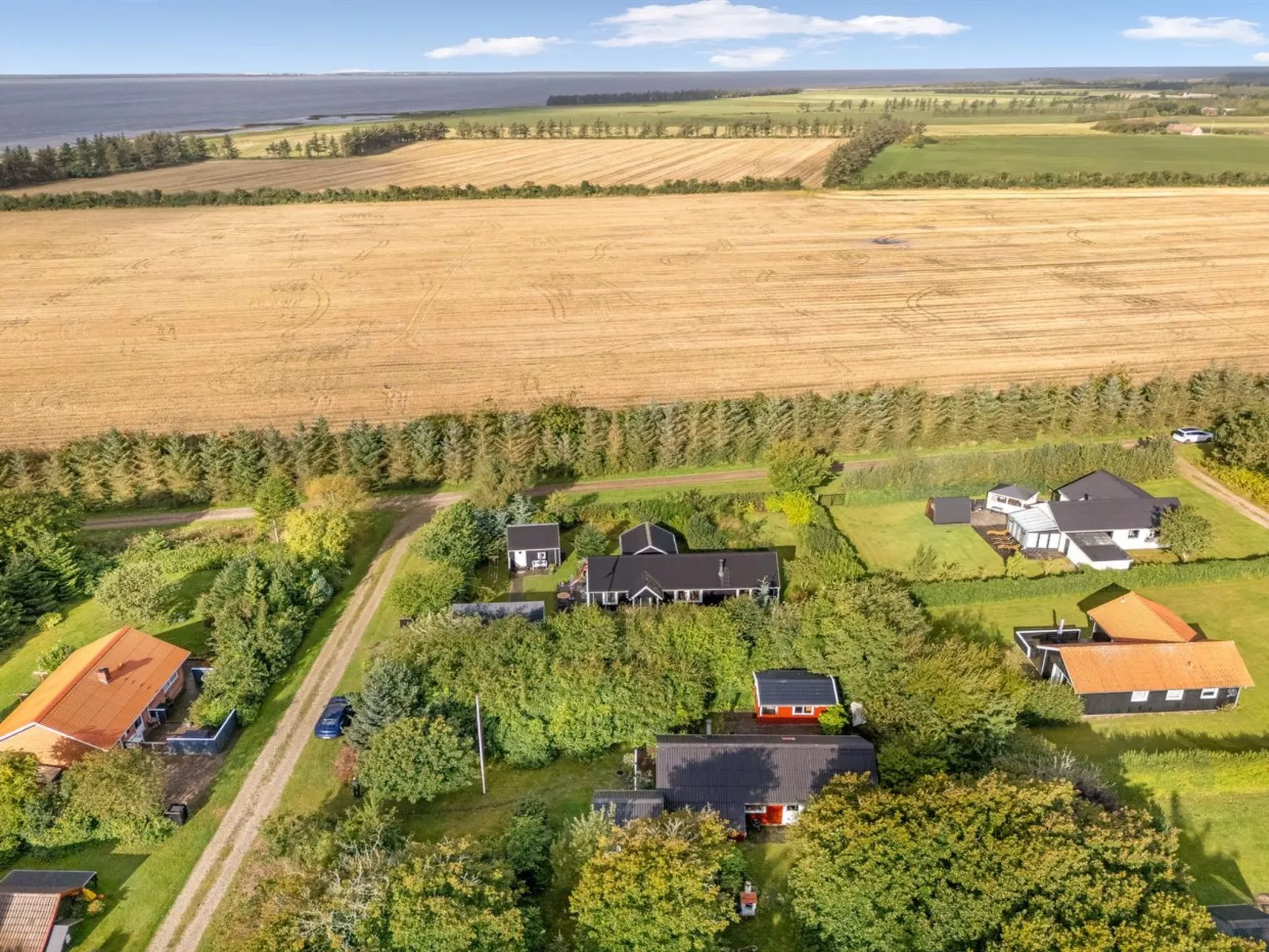 "Elea" - 450m to the fjord-Buiten