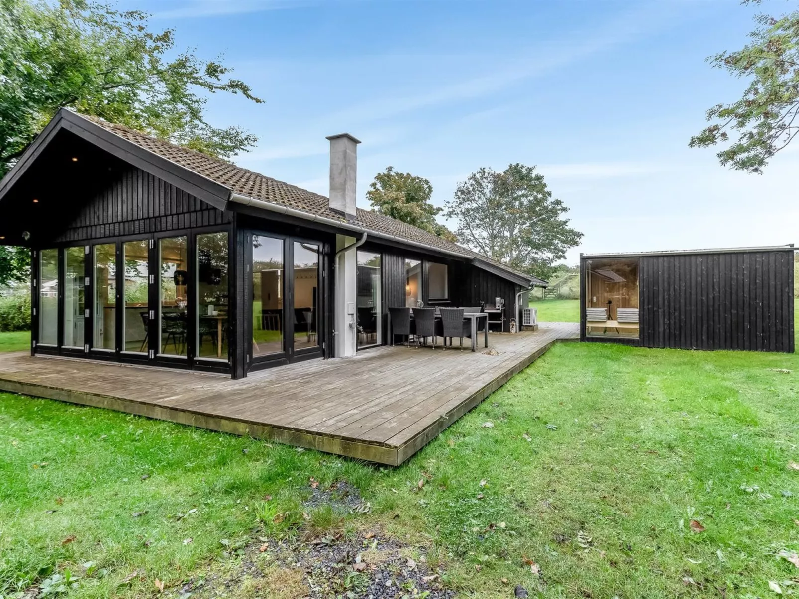 "Litle" - 30m from the sea-Buiten