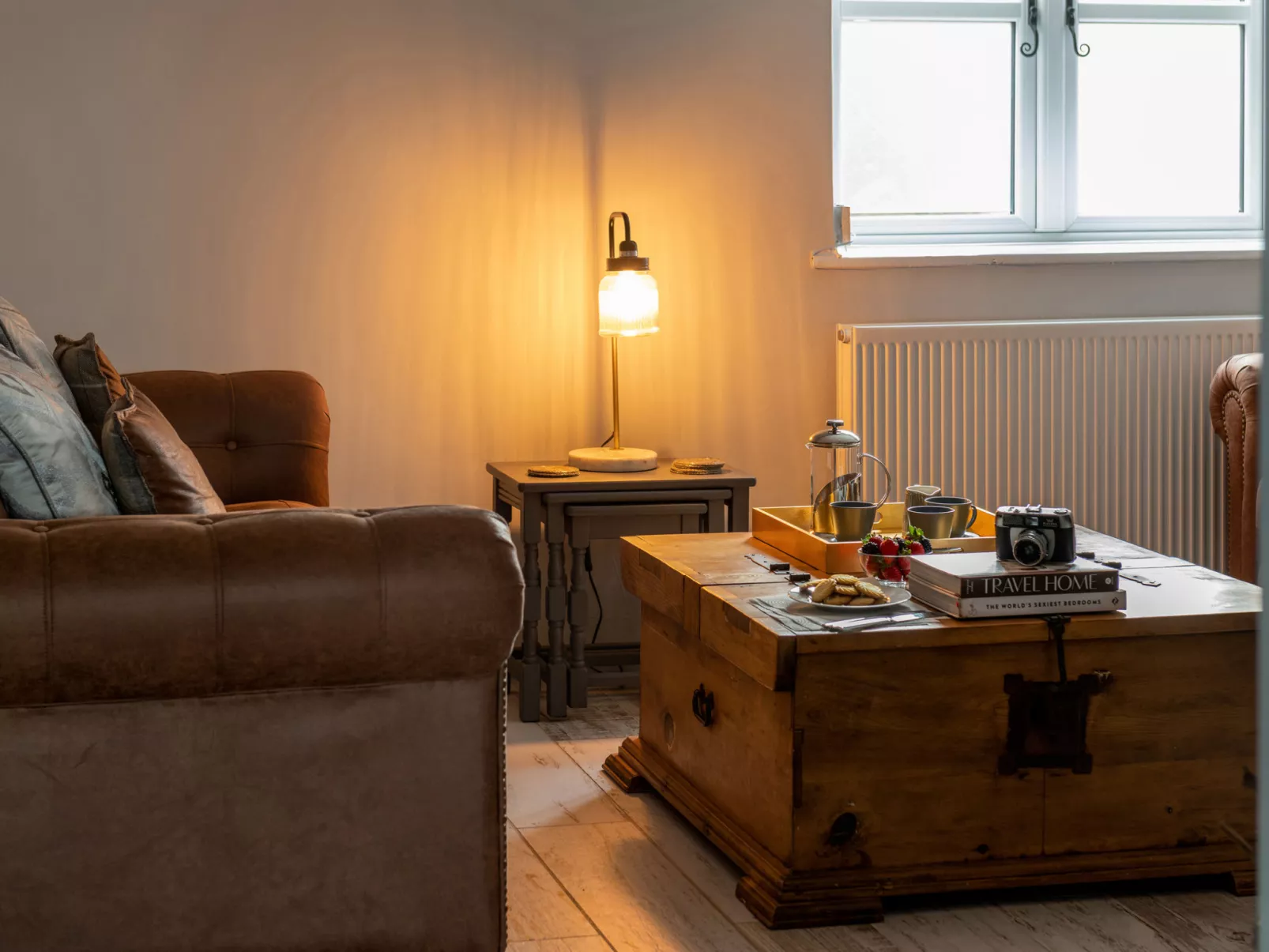 Esmor Cottage-Binnen