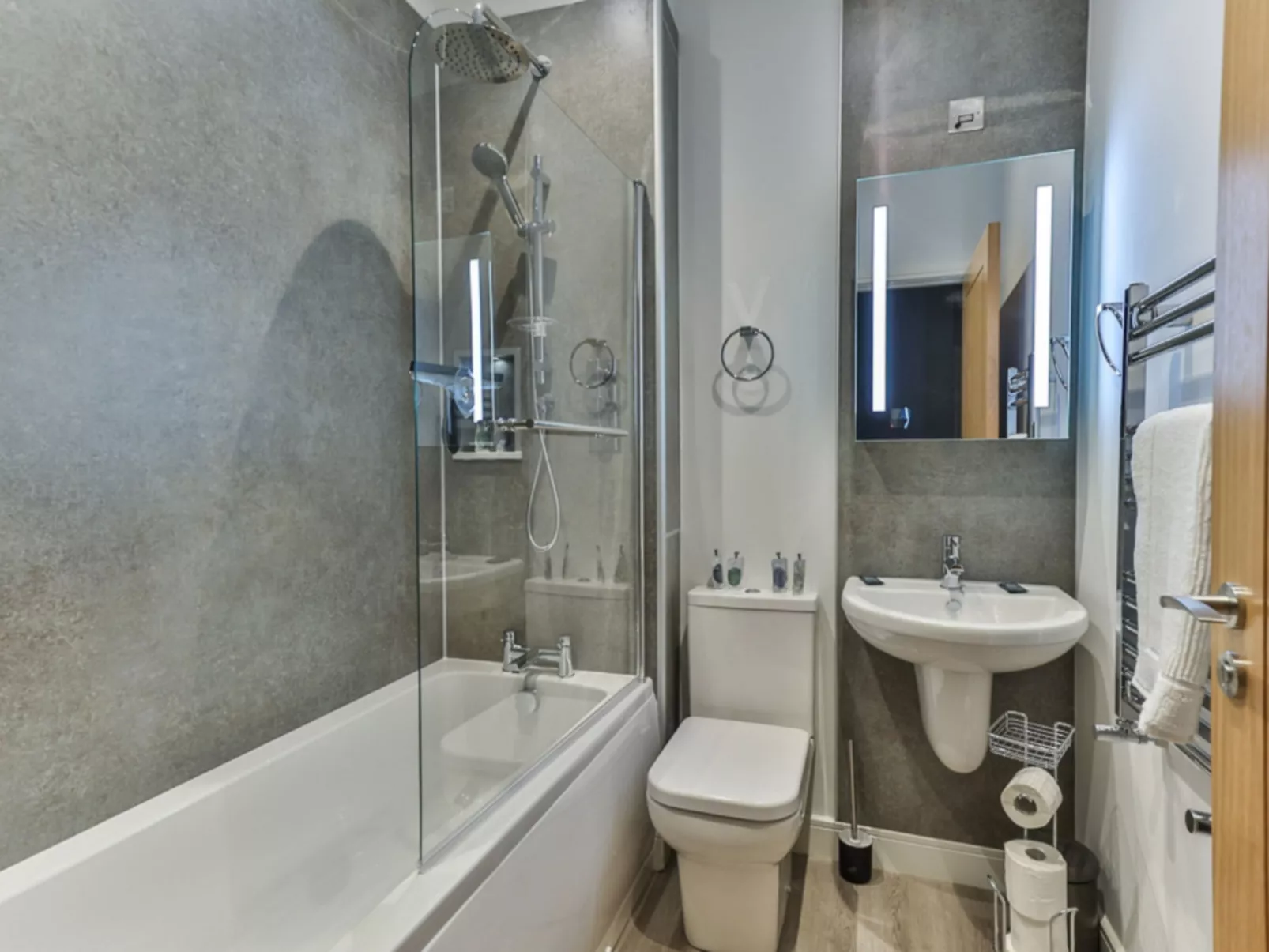 Belle House, Apt 5-Binnen