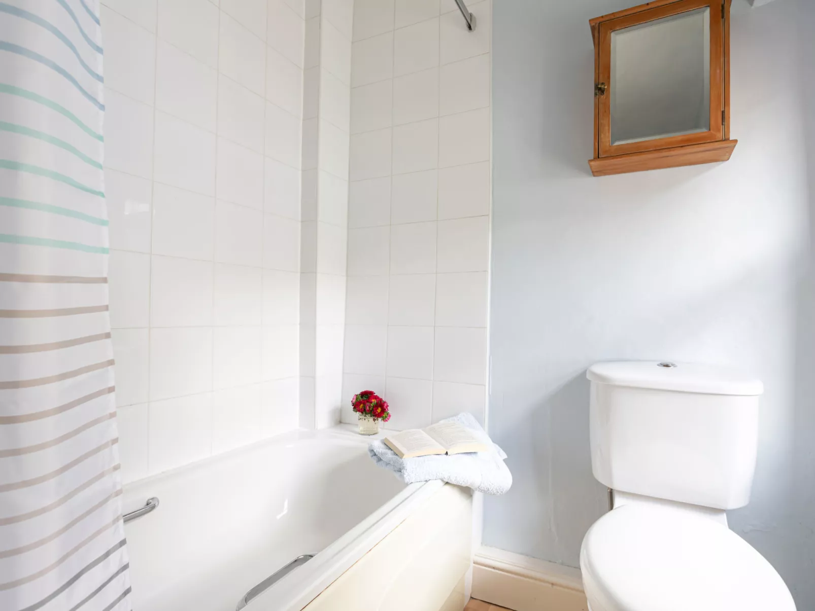 Garden Cottage-Binnen