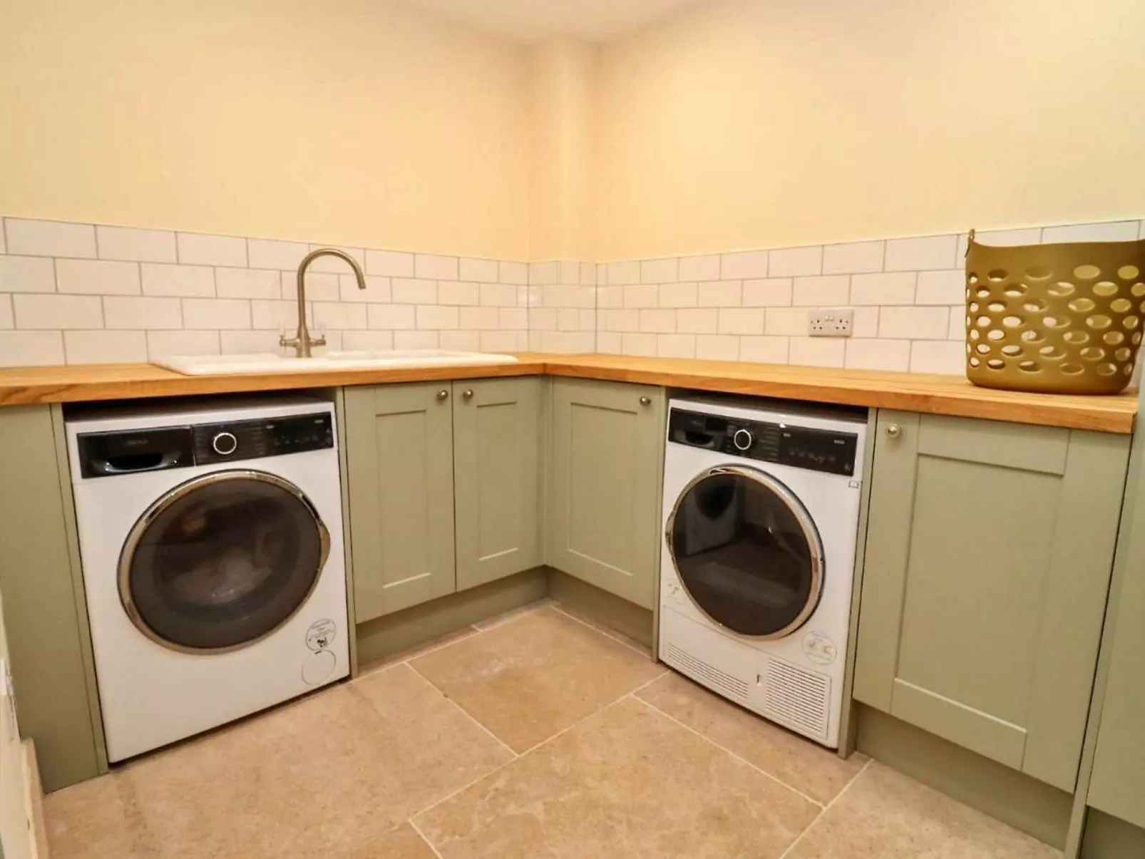 Little Rissington - Barn Three-Binnen