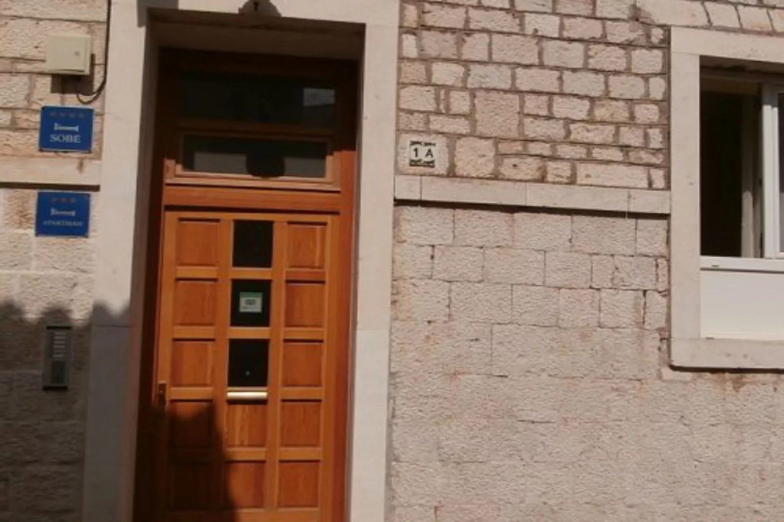 Klaudija’s Charming Apartments & Rooms - Room 5-Buitenlucht