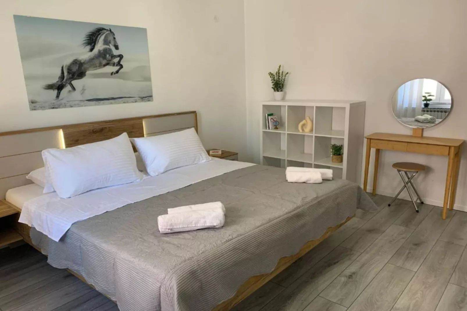 Luxury Apartment Ivo  with Jacuzzi near the beach - Two Bedroom Apartment-Slaapkamer