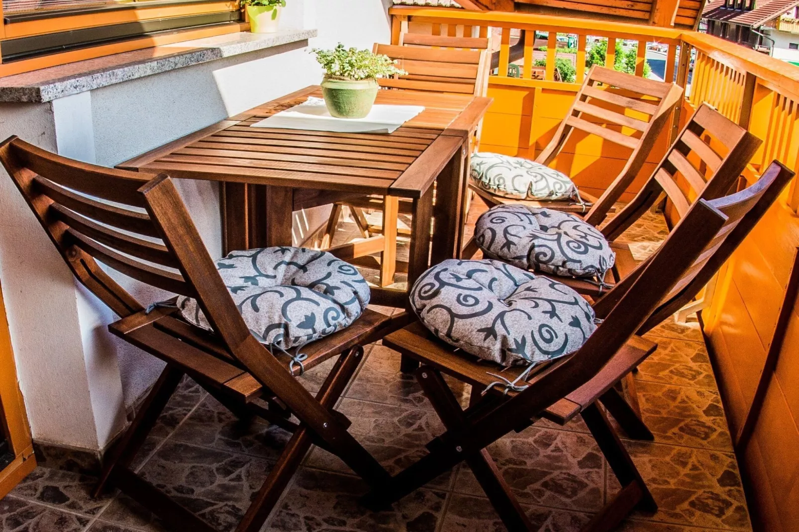 Riverside Pines Luce Apartments with Balcony - Two Bedroom Apartment with Balcony (owner 4+2)-Terrasbalkon