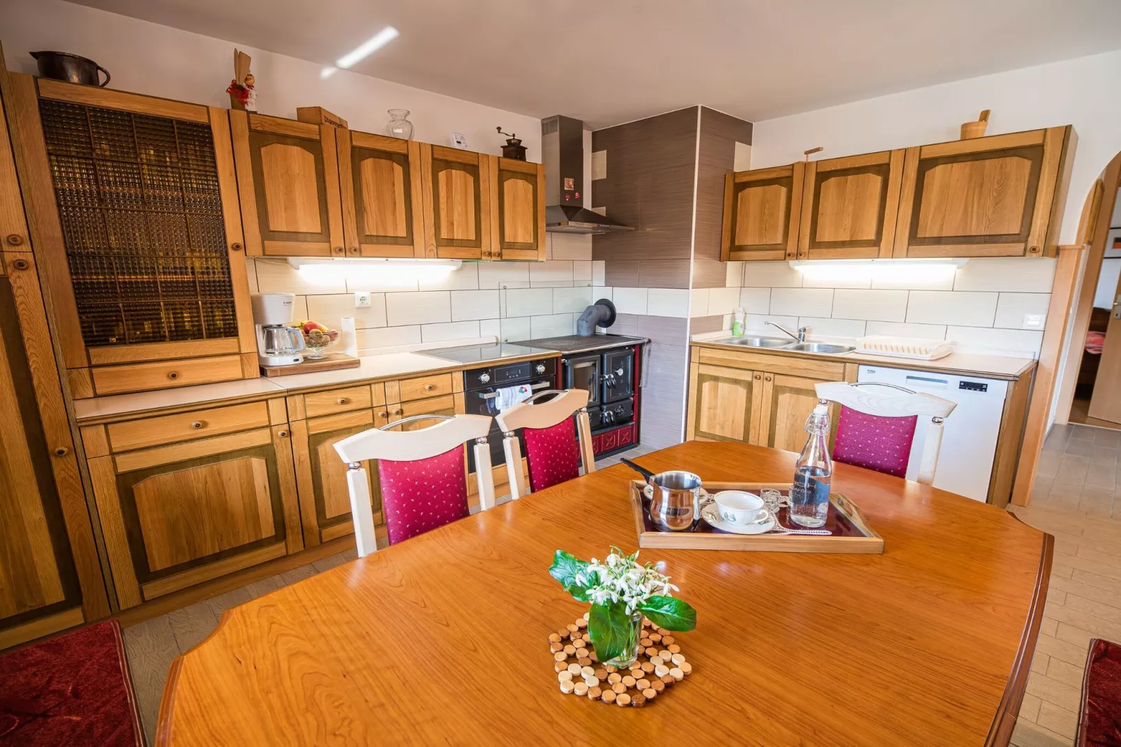 Holiday Home Slap with Sauna and BBQ - Two Bedroom Holiday Home-Keuken