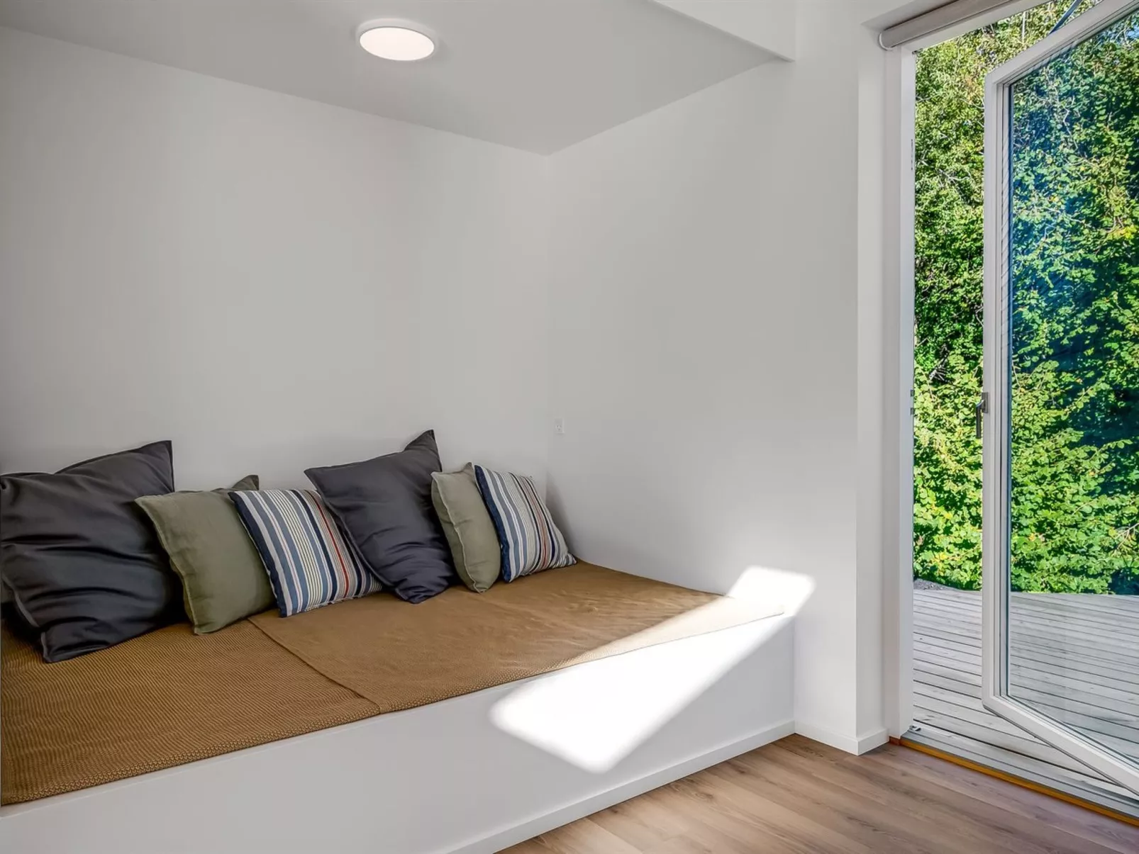 "Assa" - 500m from the sea-Binnen