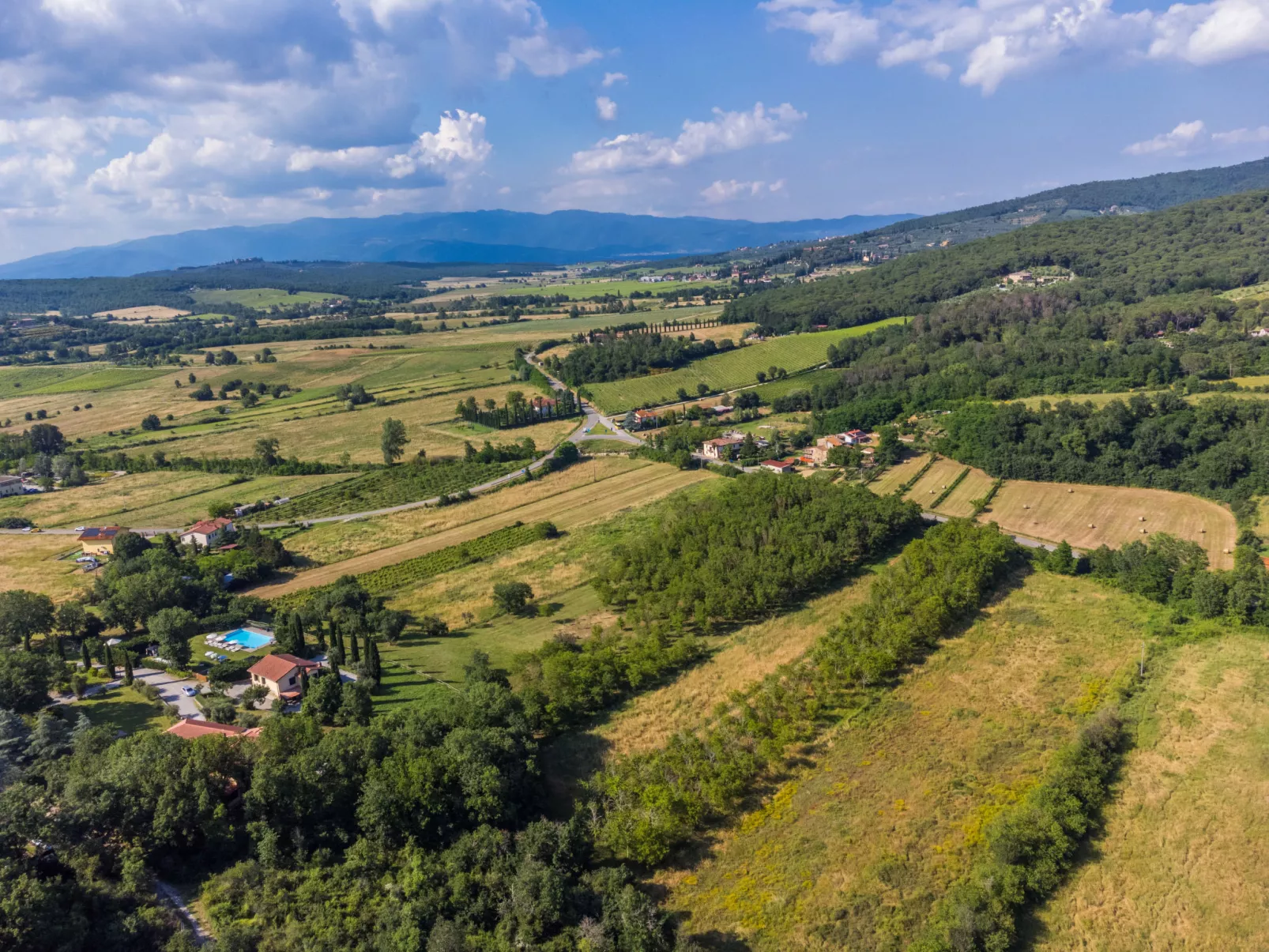 Ginestra-Buiten