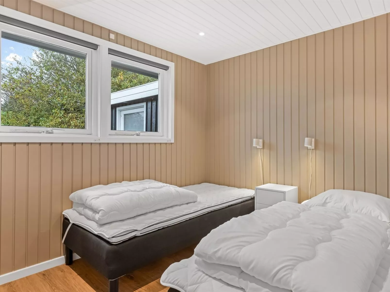 "Lymke" - 450m from the sea-Binnen