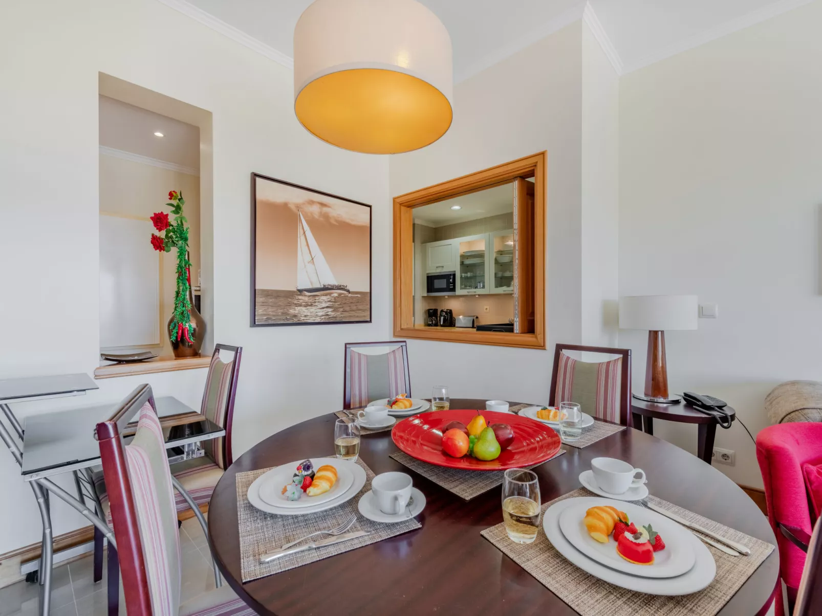 The Residence at Victoria-Binnen