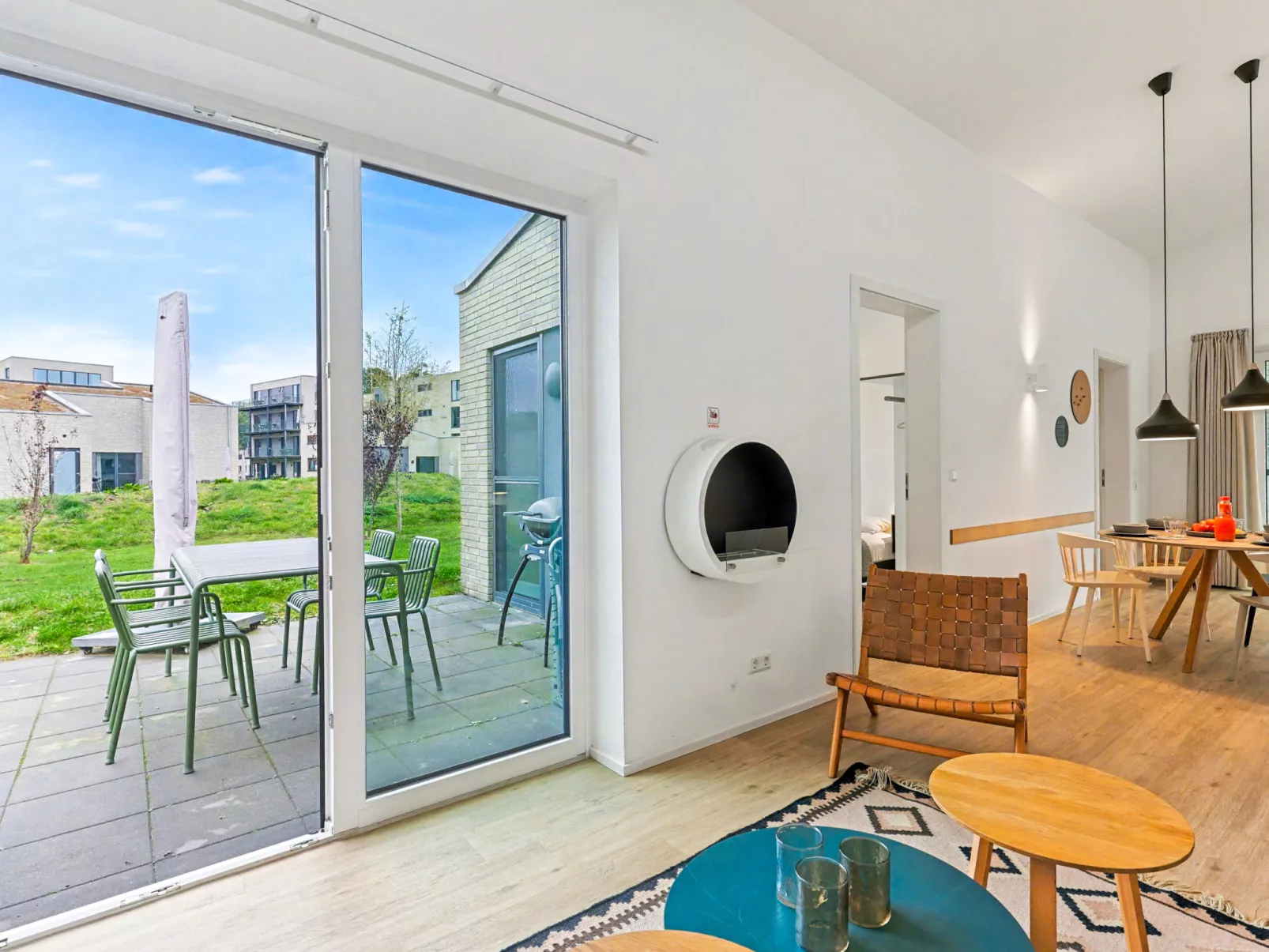 Sonnenwiese - Binnen