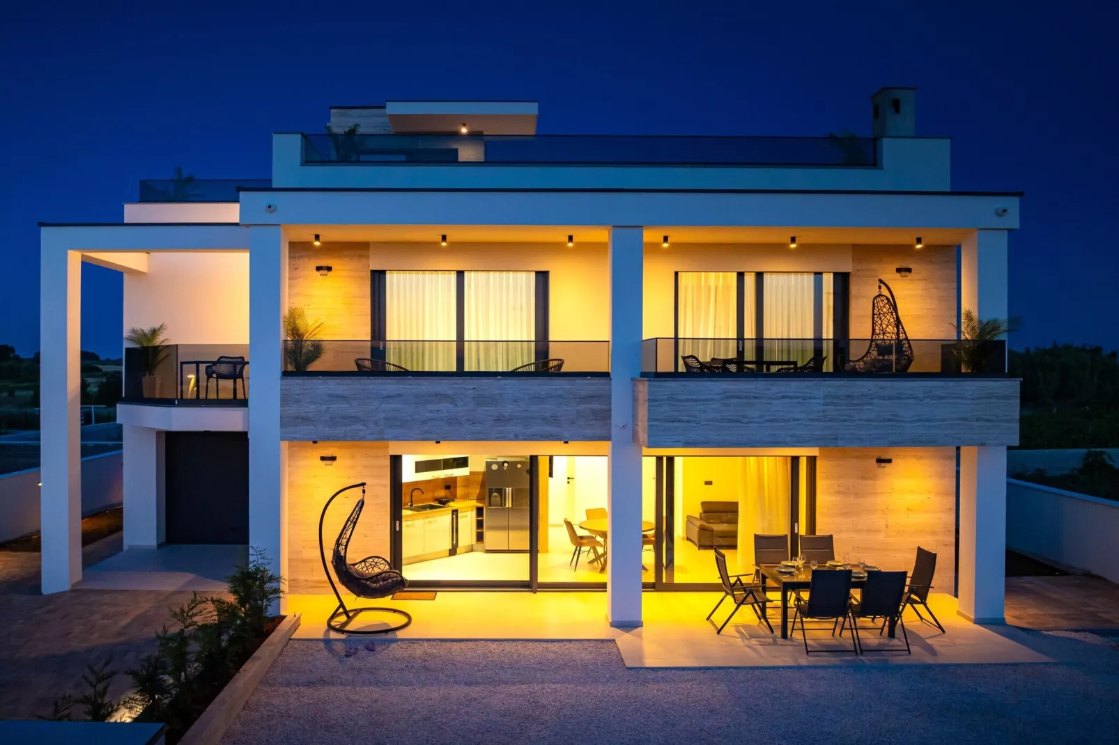 Sea view apartment LaMag-Buitenkant zomer