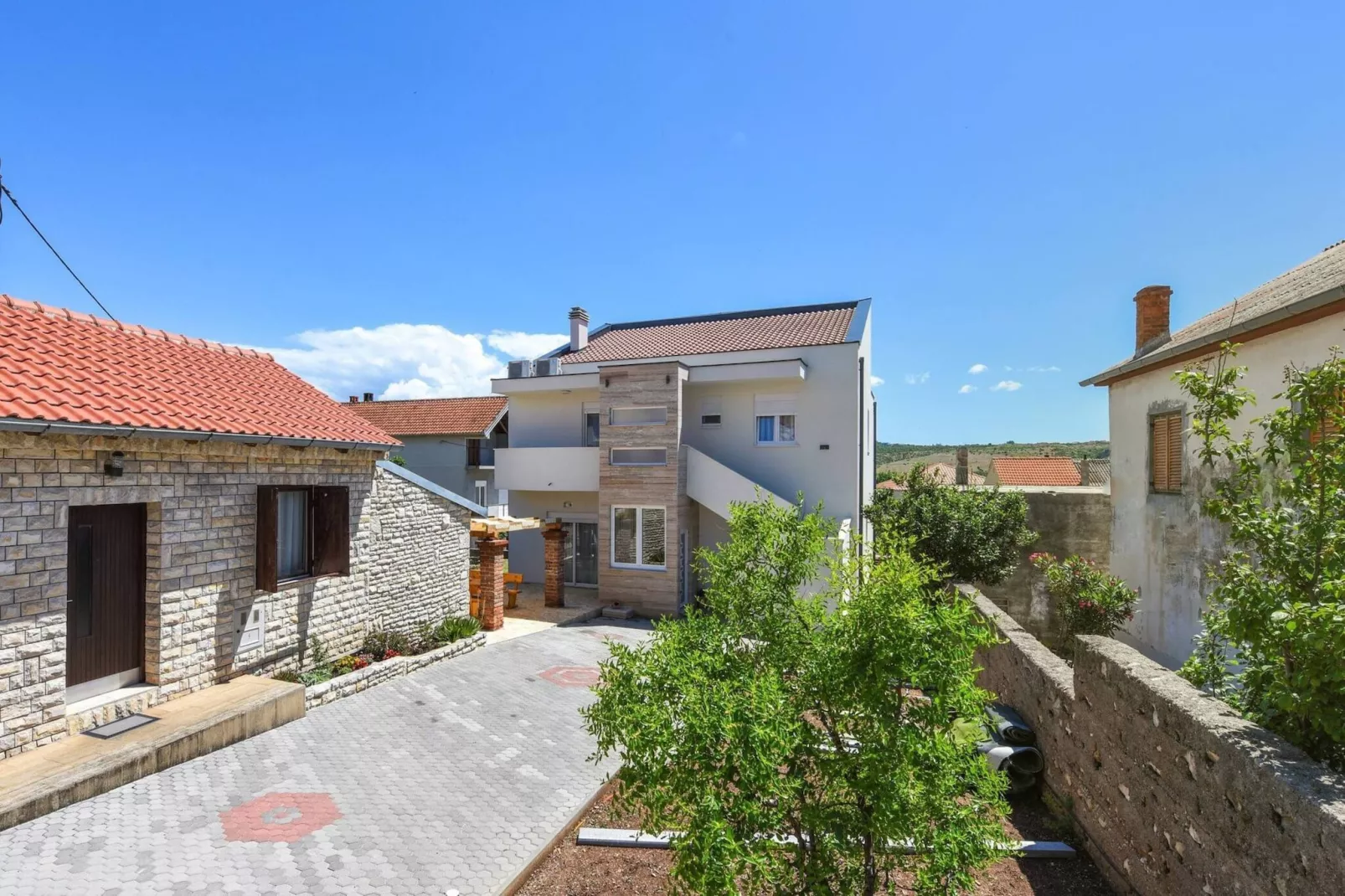 Sea view Villa Possedaria-Buitenkant zomer