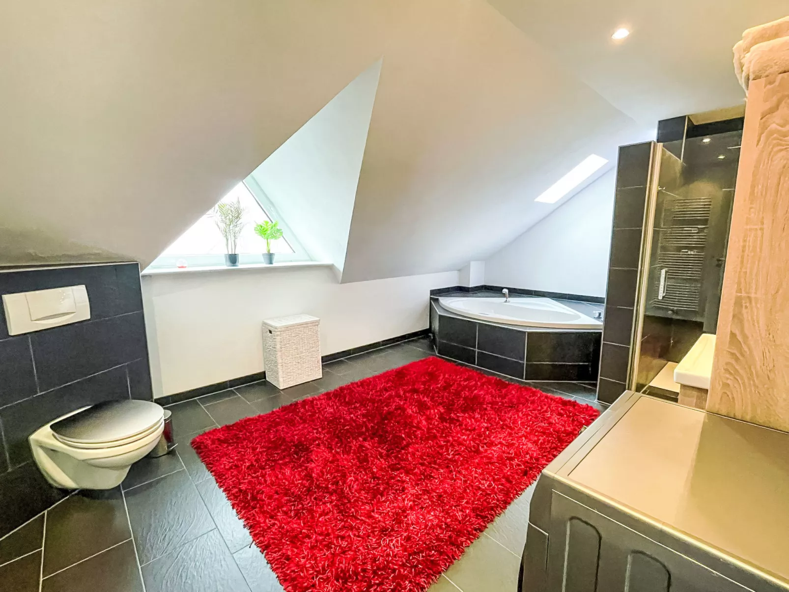 Naturnah mit Pool und Sauna-Binnen