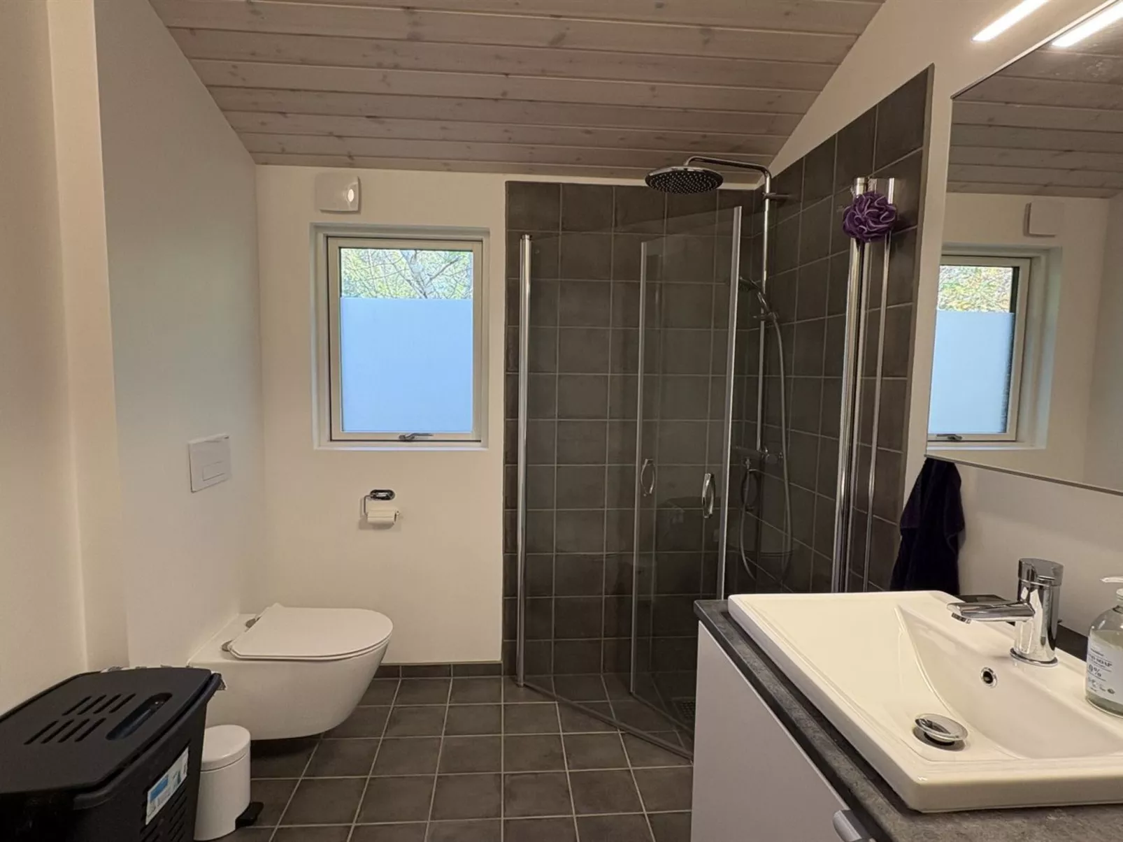 "Amitola" - 800m from the sea-Binnen