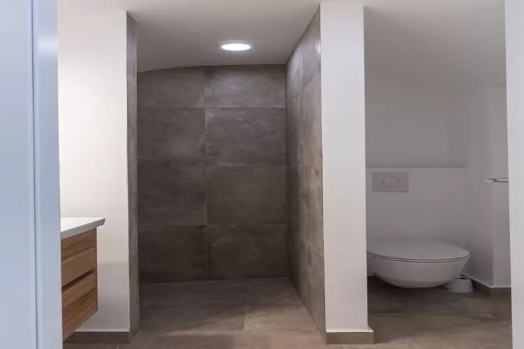 Apartments Odin - Studio Apartment - 1-Badkamer