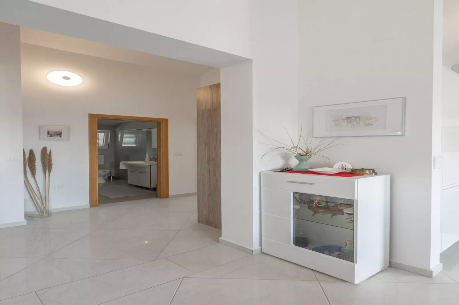 Sea view apartment Privlaka-Overloop