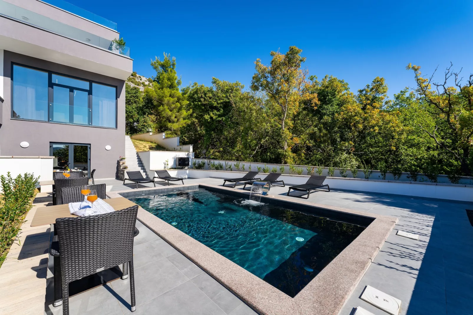 Sea view Villa Senti-Zwembad