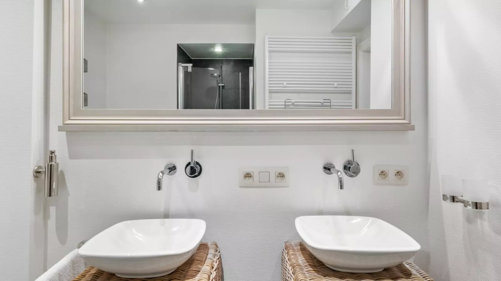 Jacob Van Maerlant  - V1-Badkamer