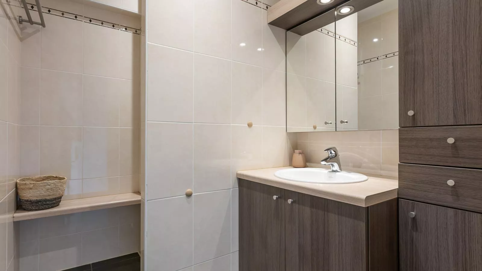 Vandenheuvel - 0406-Badkamer