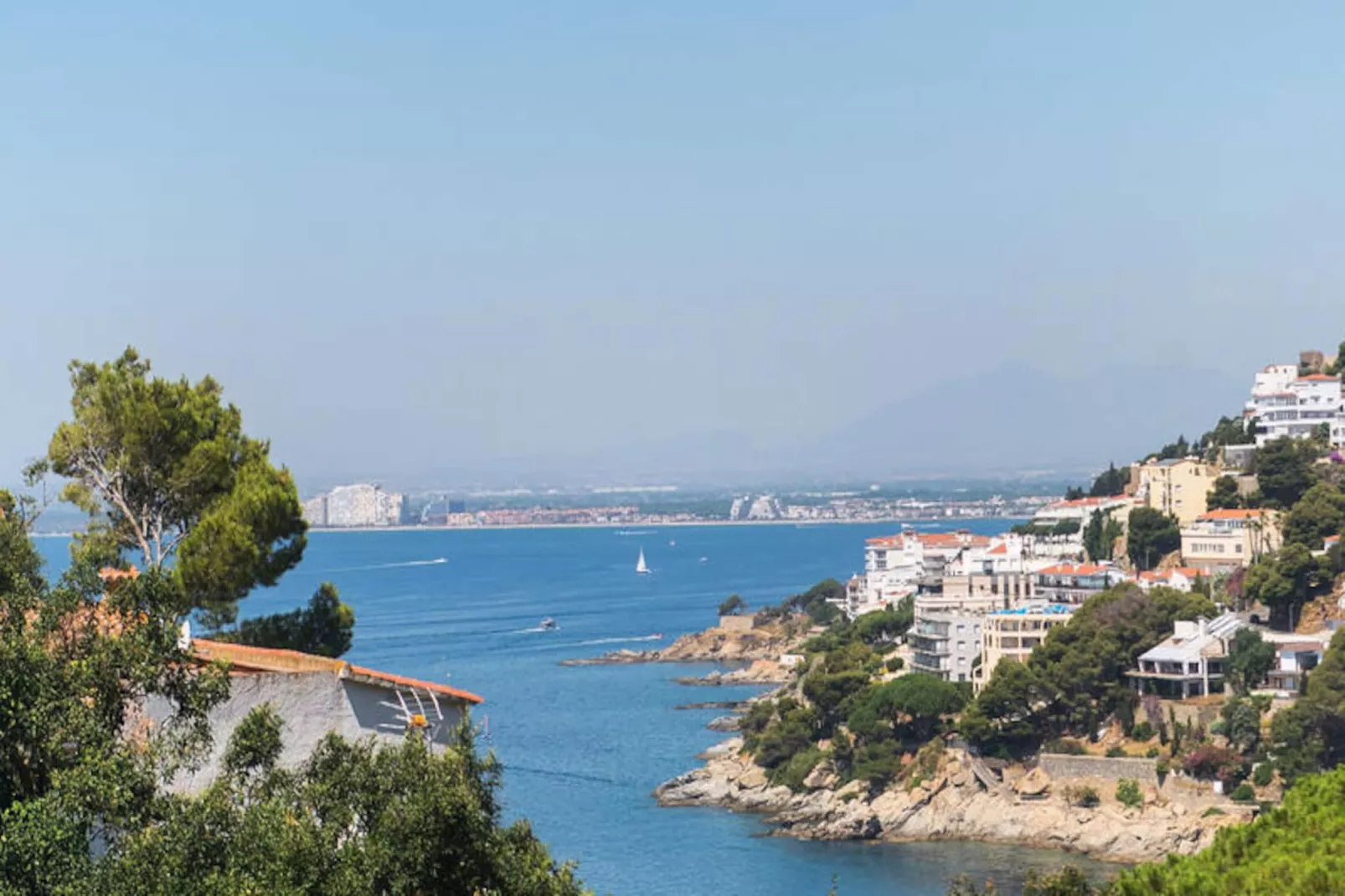 Studio à Roses-Niet-getagd