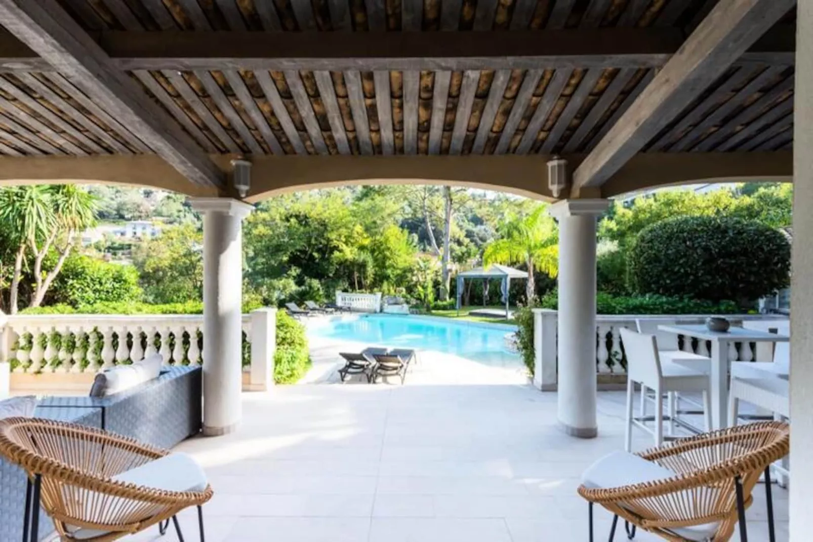 Résidence Villa 330m2, 6 Chambres, Piscine Chauff&eacute;e Jacuzzi - Niet-getagd