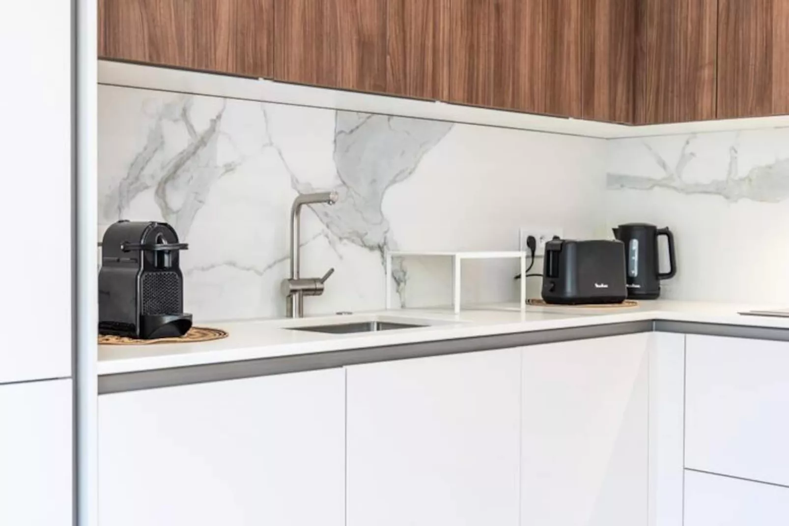 Résidence Rare ! Rez-de-jardin 10 Minutes &agrave; Pied Du Centre-Niet-getagd